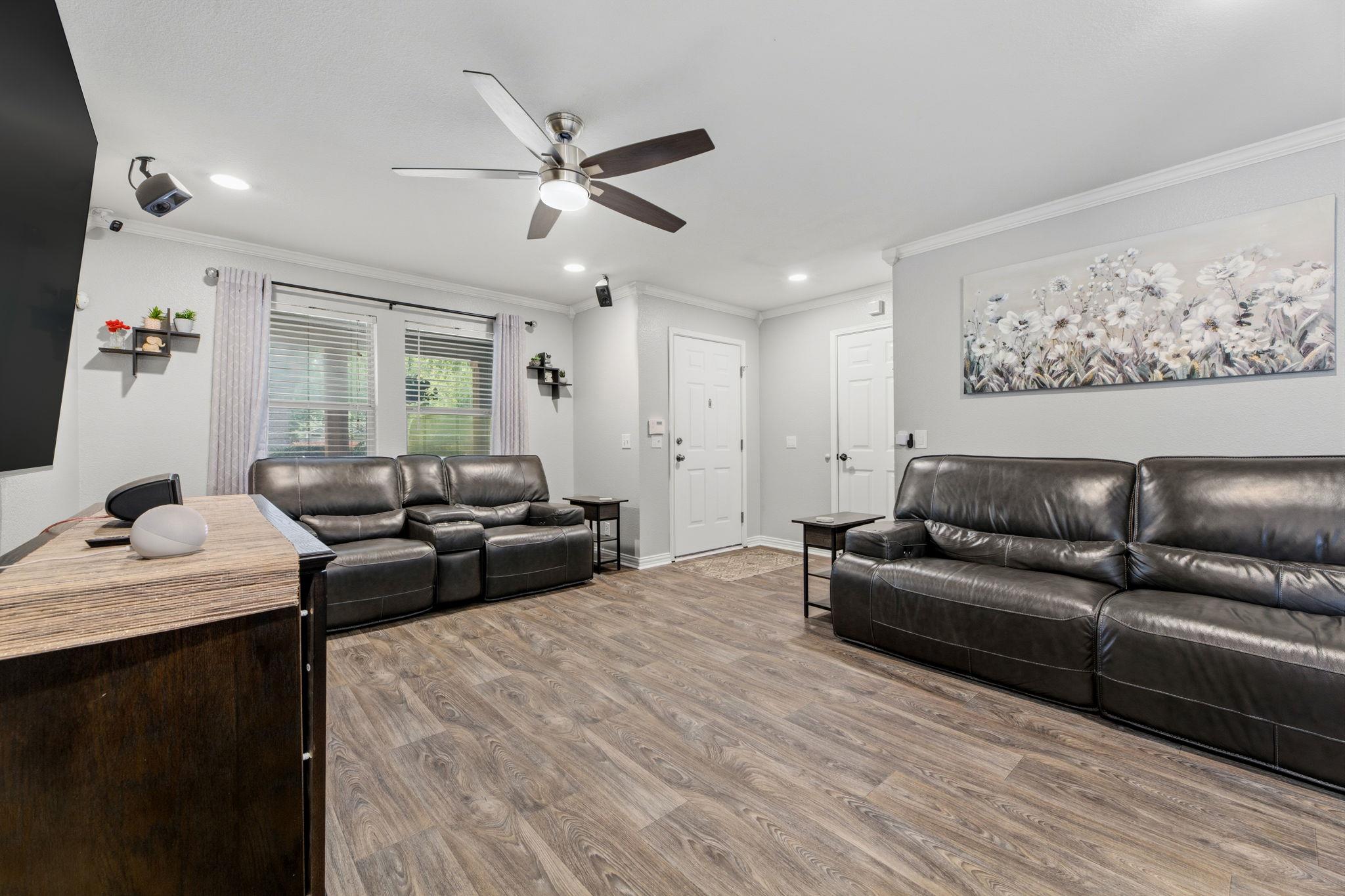 6756 Broad Brook Dr, Austin, TX 78747