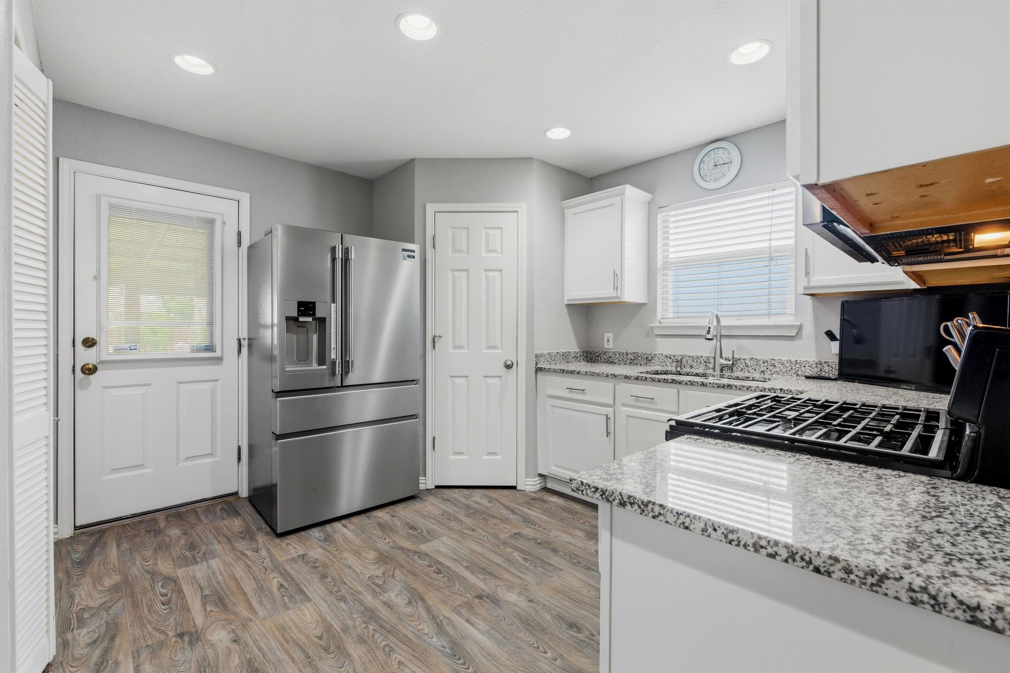 6756 Broad Brook Dr, Austin, TX 78747