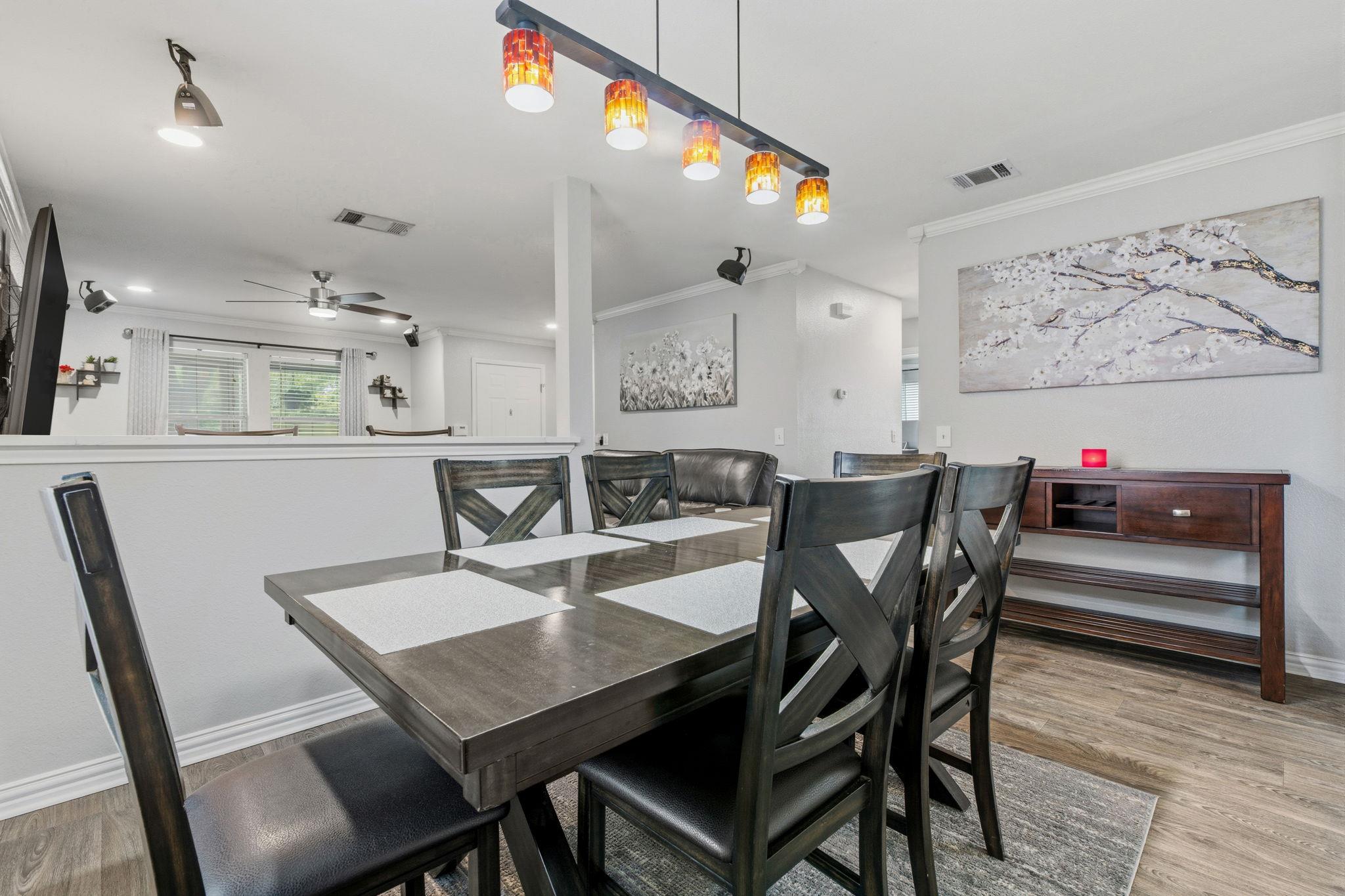 6756 Broad Brook Dr, Austin, TX 78747