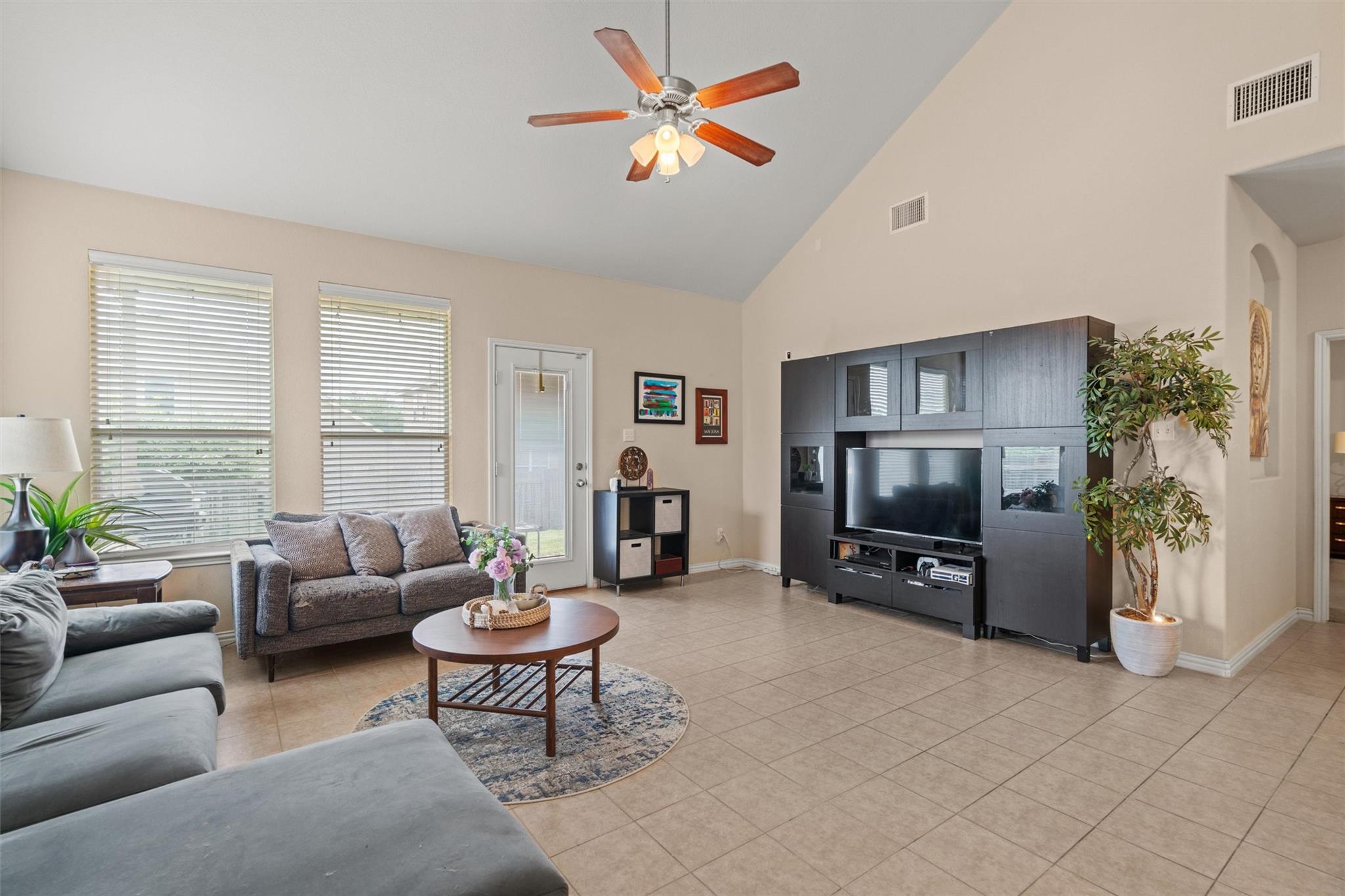 4007 Bluestone Ln, Round Rock, TX 78665