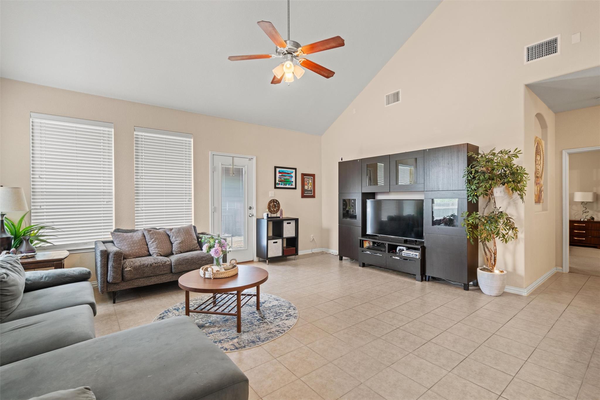4007 Bluestone Ln, Round Rock, TX 78665