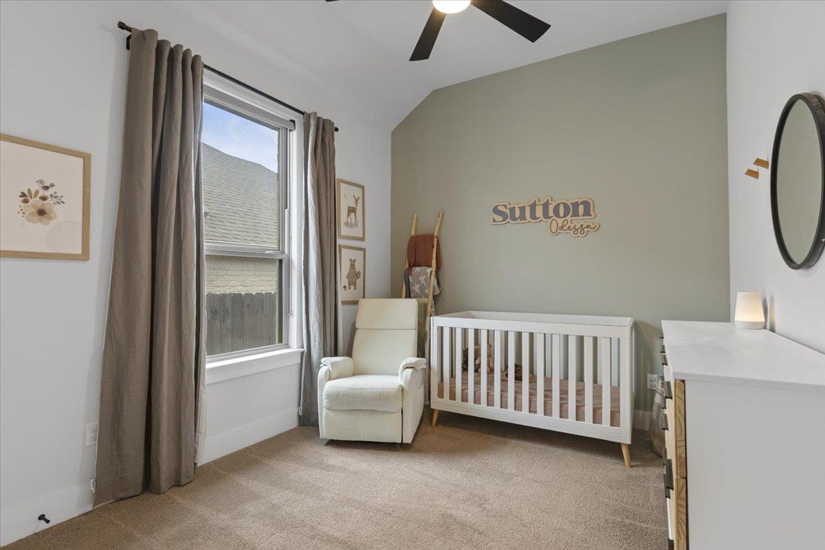 557 Jefferson Dr, Kyle, TX 78640