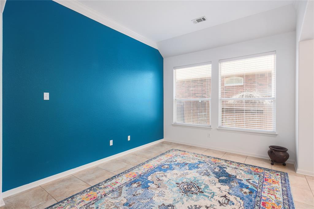 9700 Spanish Wells Dr, Austin, TX 78717