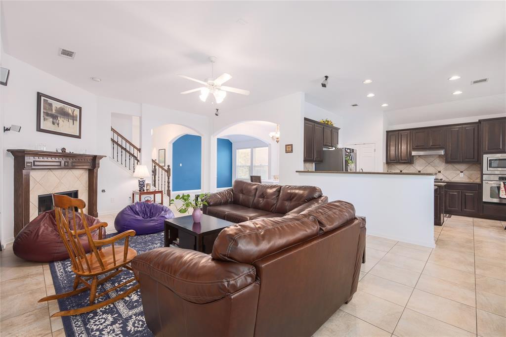 9700 Spanish Wells Dr, Austin, TX 78717