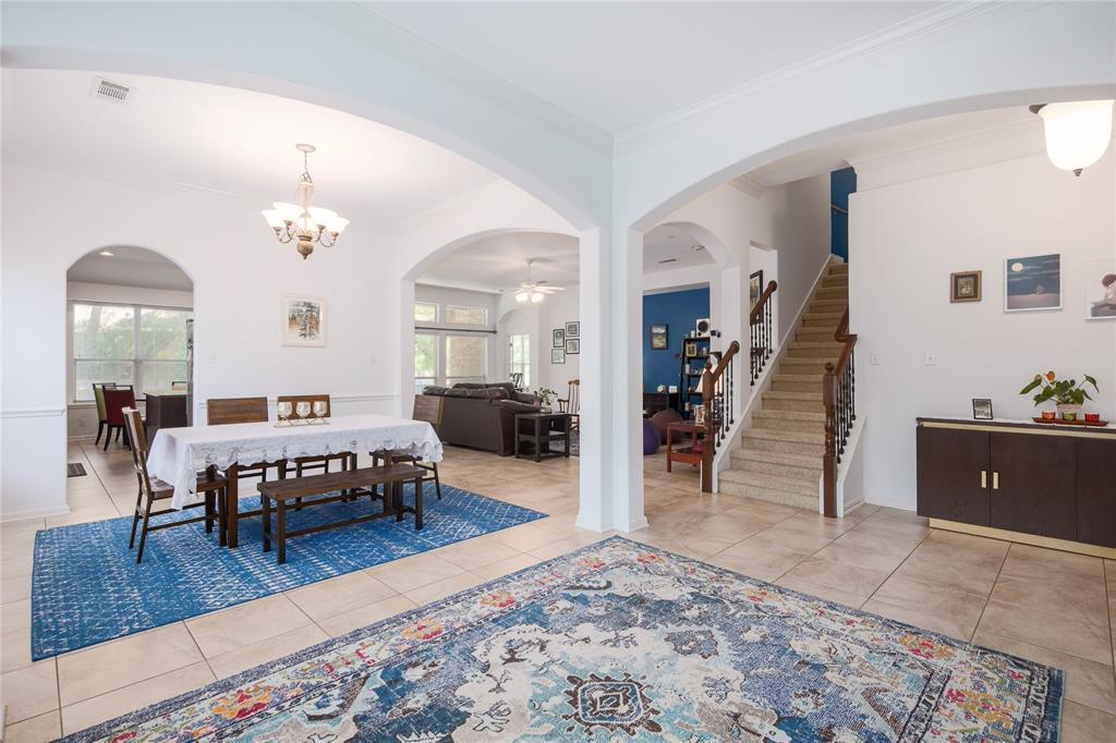 9700 Spanish Wells Dr, Austin, TX 78717