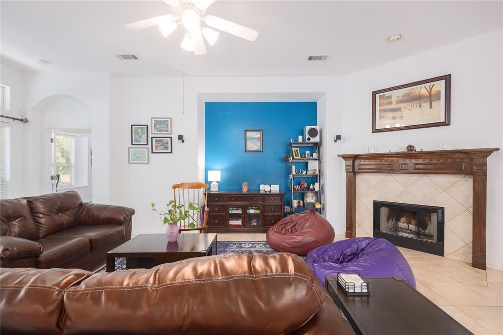9700 Spanish Wells Dr, Austin, TX 78717