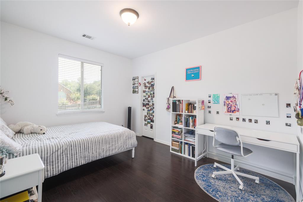 9700 Spanish Wells Dr, Austin, TX 78717