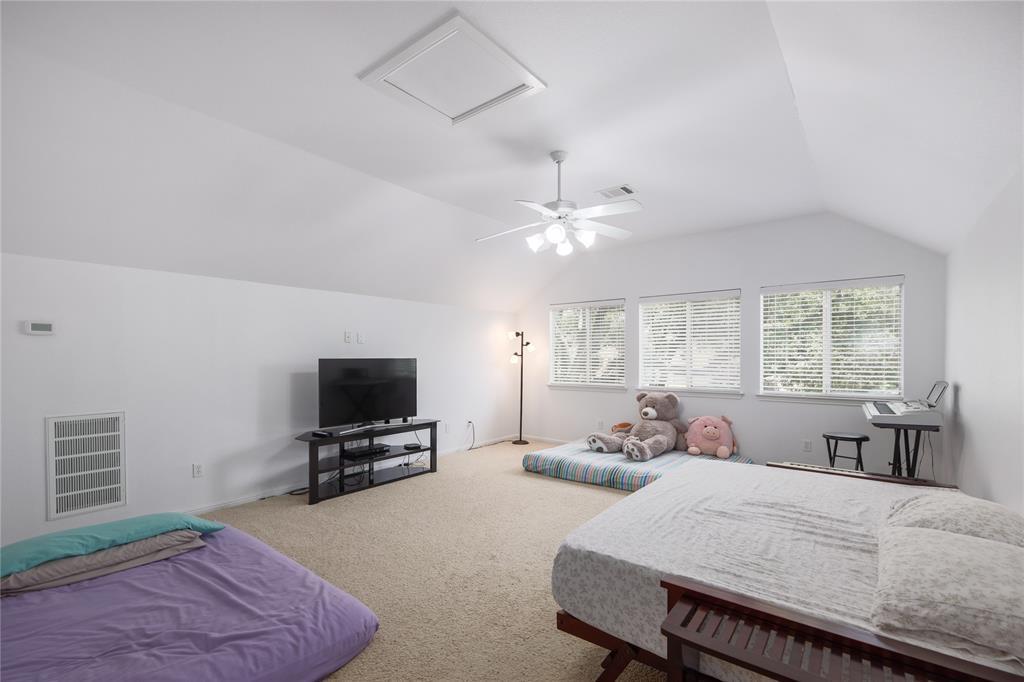 9700 Spanish Wells Dr, Austin, TX 78717