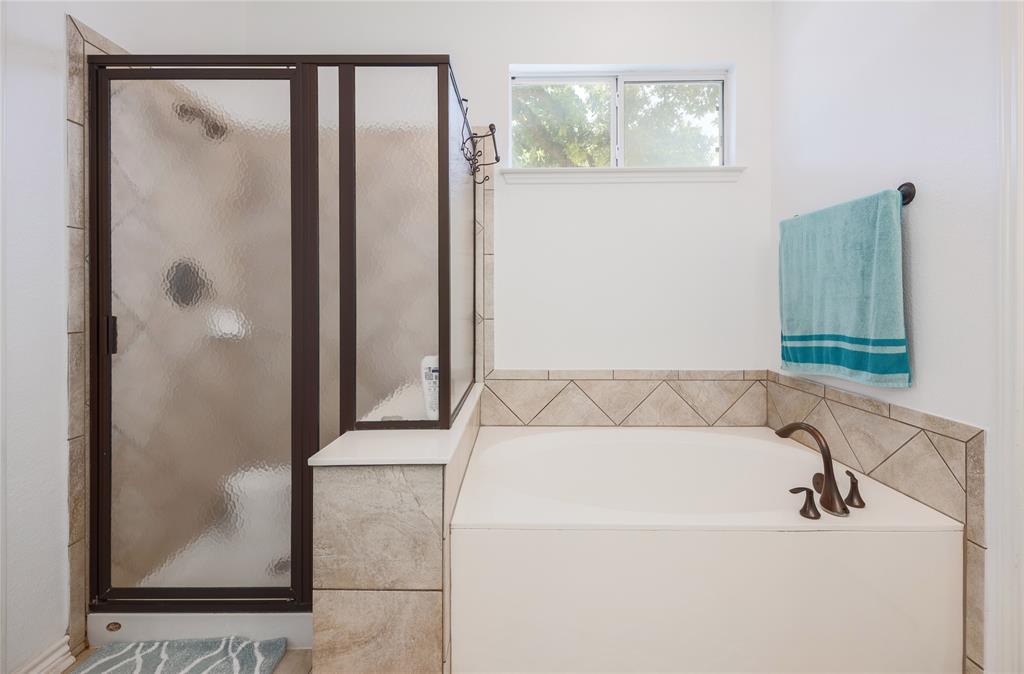 9700 Spanish Wells Dr, Austin, TX 78717