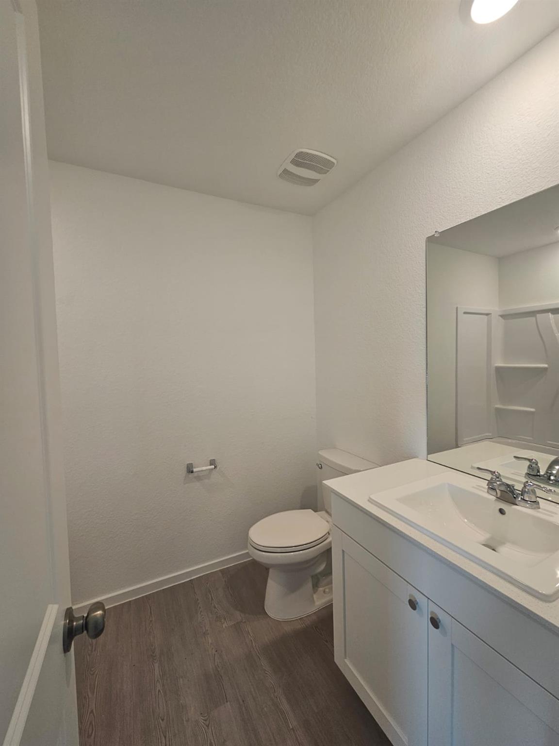 100 Silent Sky Ln, Hutto, TX 78634