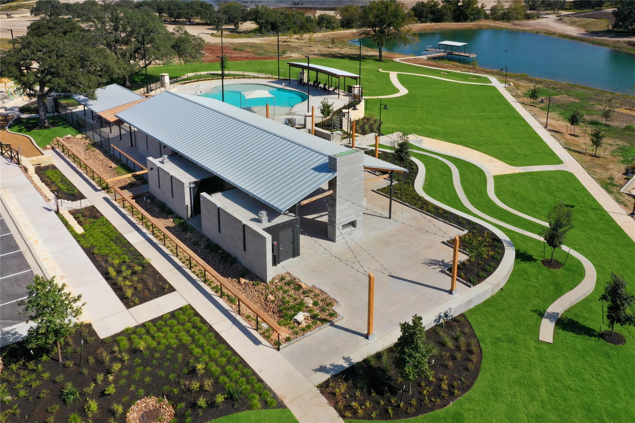 212 Yaklin Dr, Liberty Hill, TX 78642