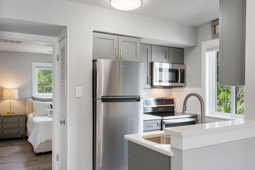 103 Island Dr # 1, Horseshoe Bay, TX 78657