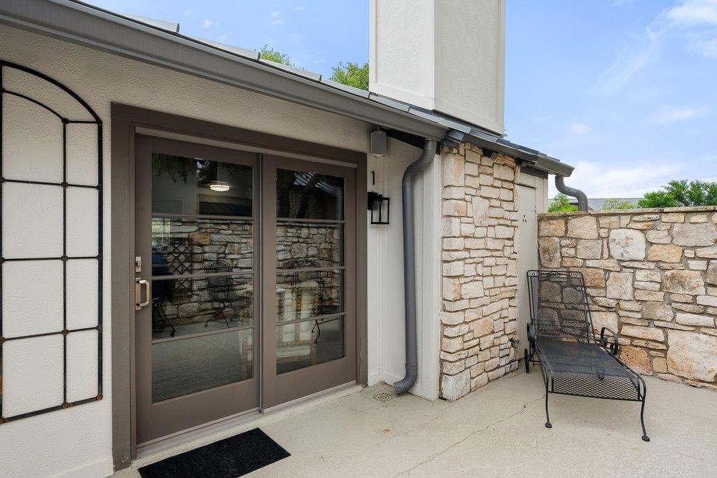 103 Island Dr # 1, Horseshoe Bay, TX 78657