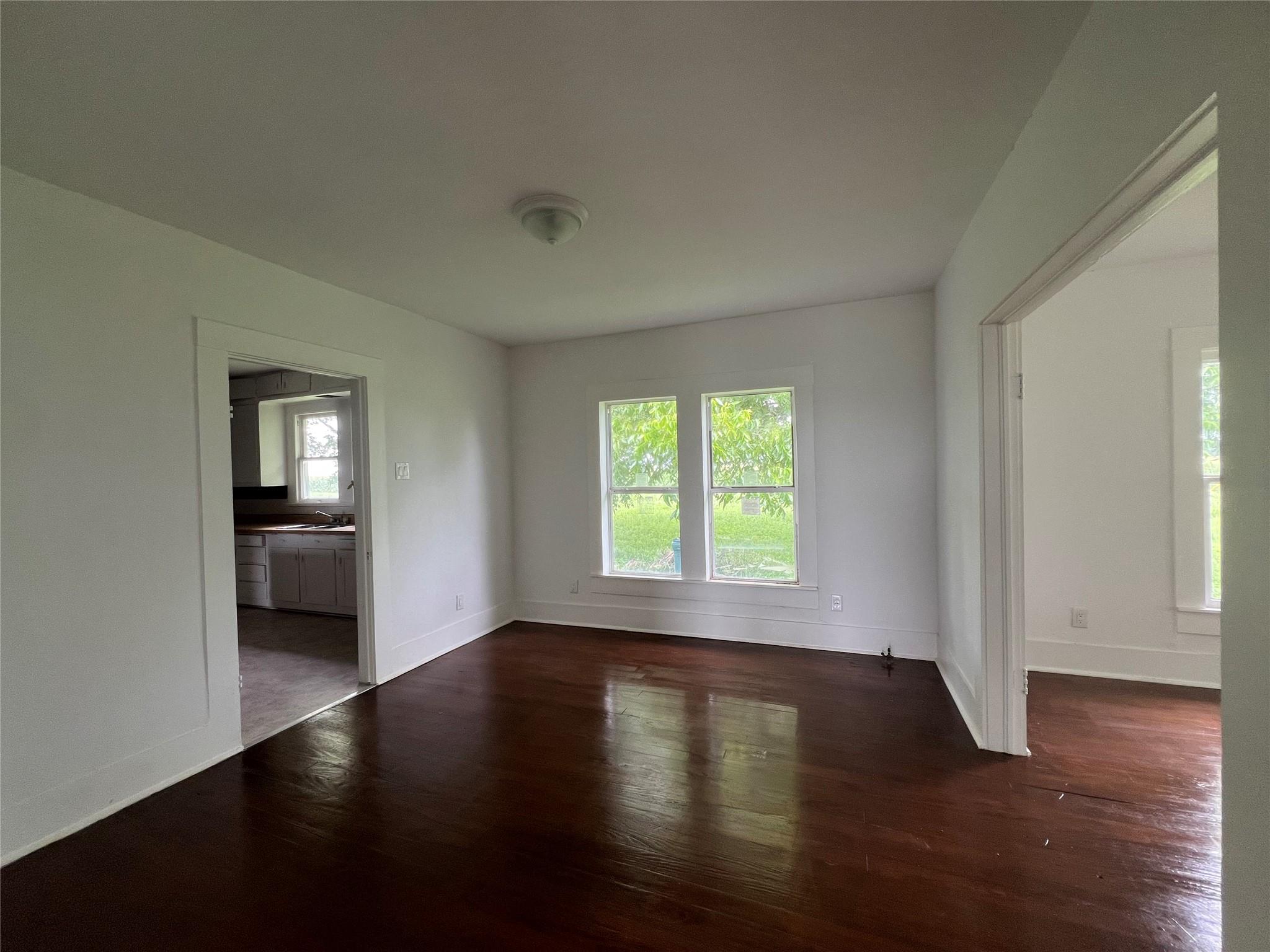149 Private Road 9400, Thorndale, TX 76577