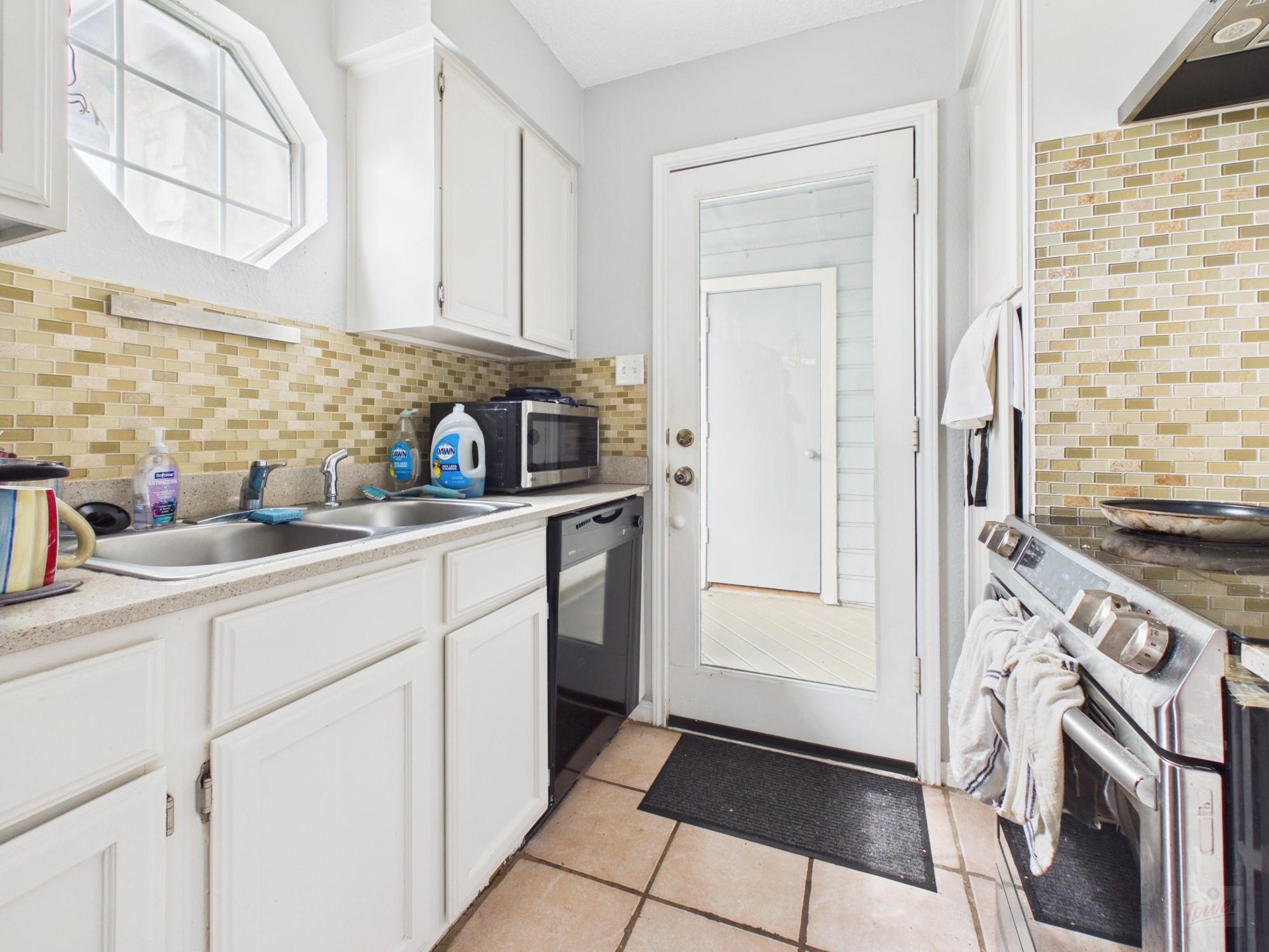 3111 Tom Green St # 305, Austin, TX 78705