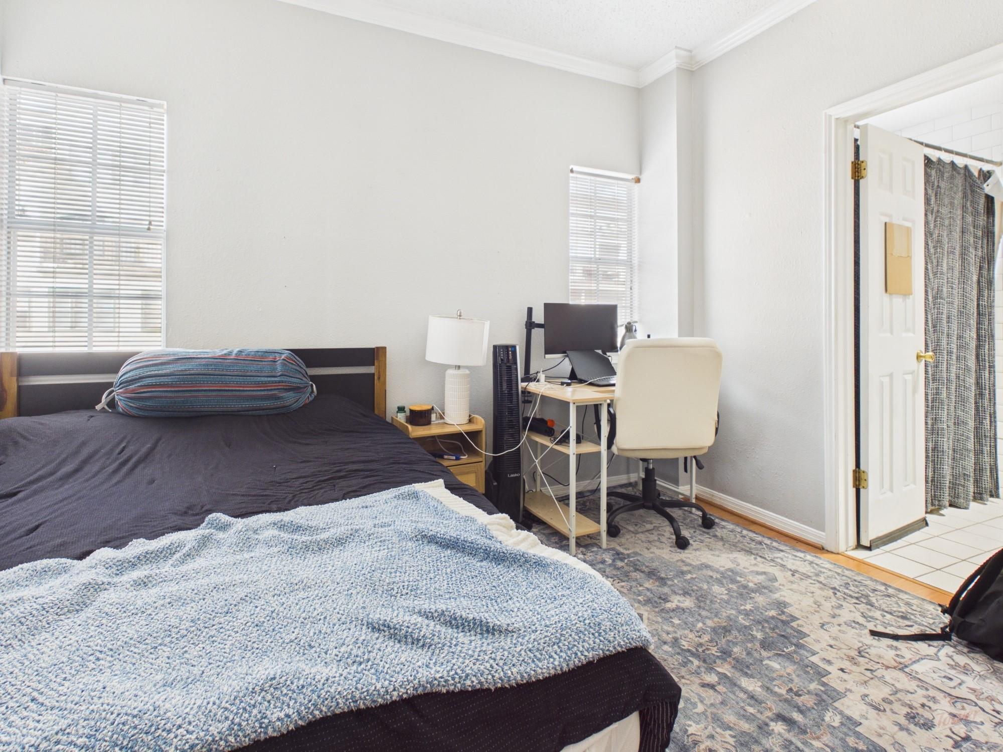 3111 Tom Green St # 305, Austin, TX 78705