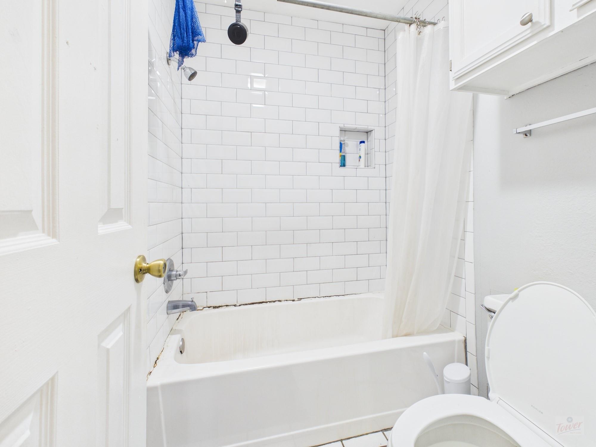 3111 Tom Green St # 305, Austin, TX 78705