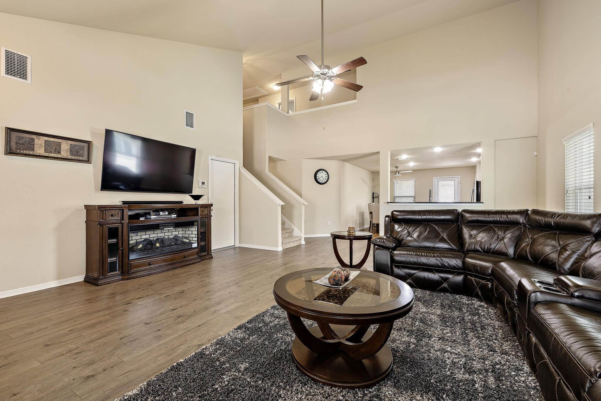 605 San Antonio Riverwalk Walk, Hutto, TX 78634