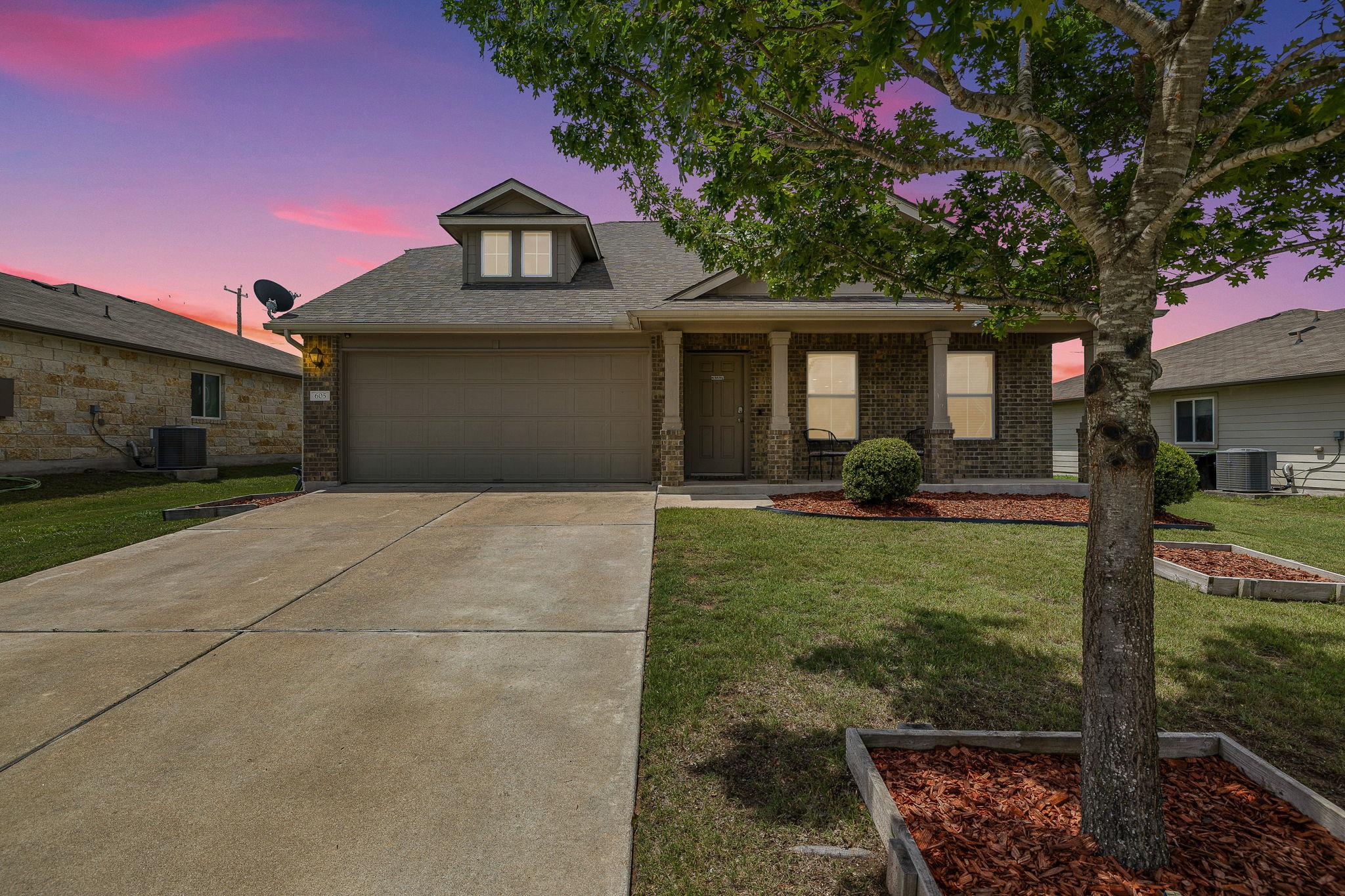 605 San Antonio Riverwalk Walk, Hutto, TX 78634