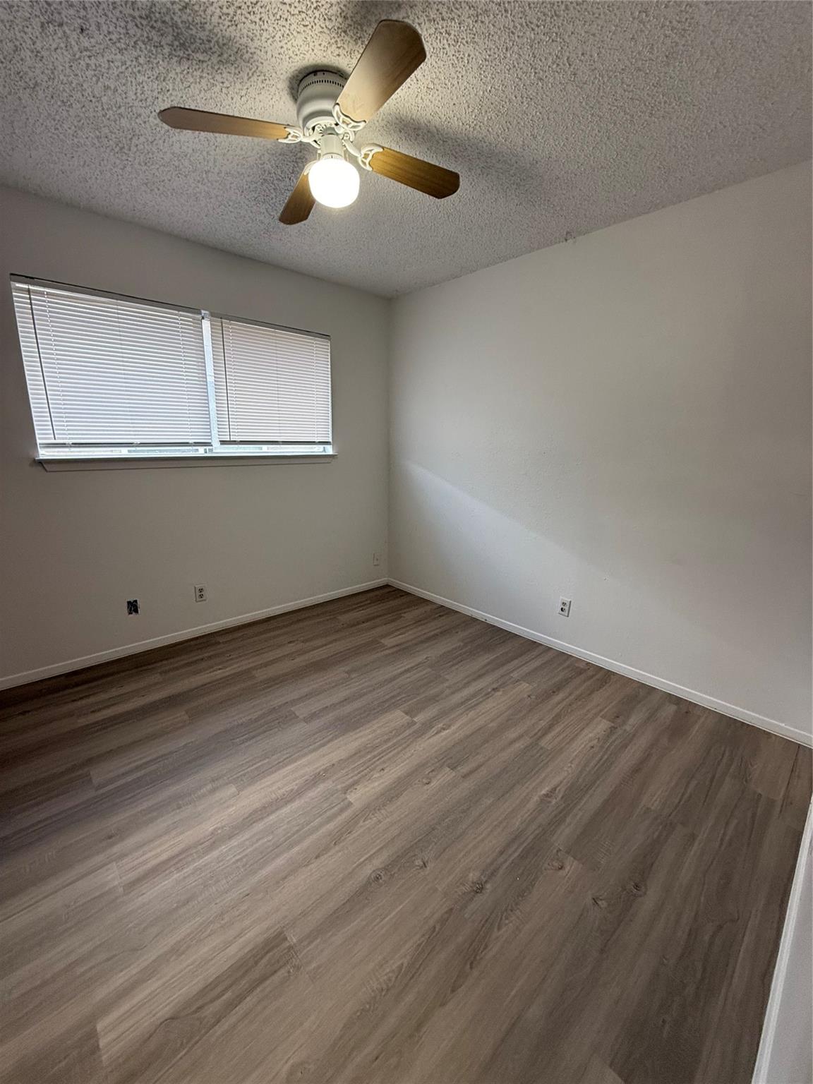 2115 Courtney St, Austin, TX 78745