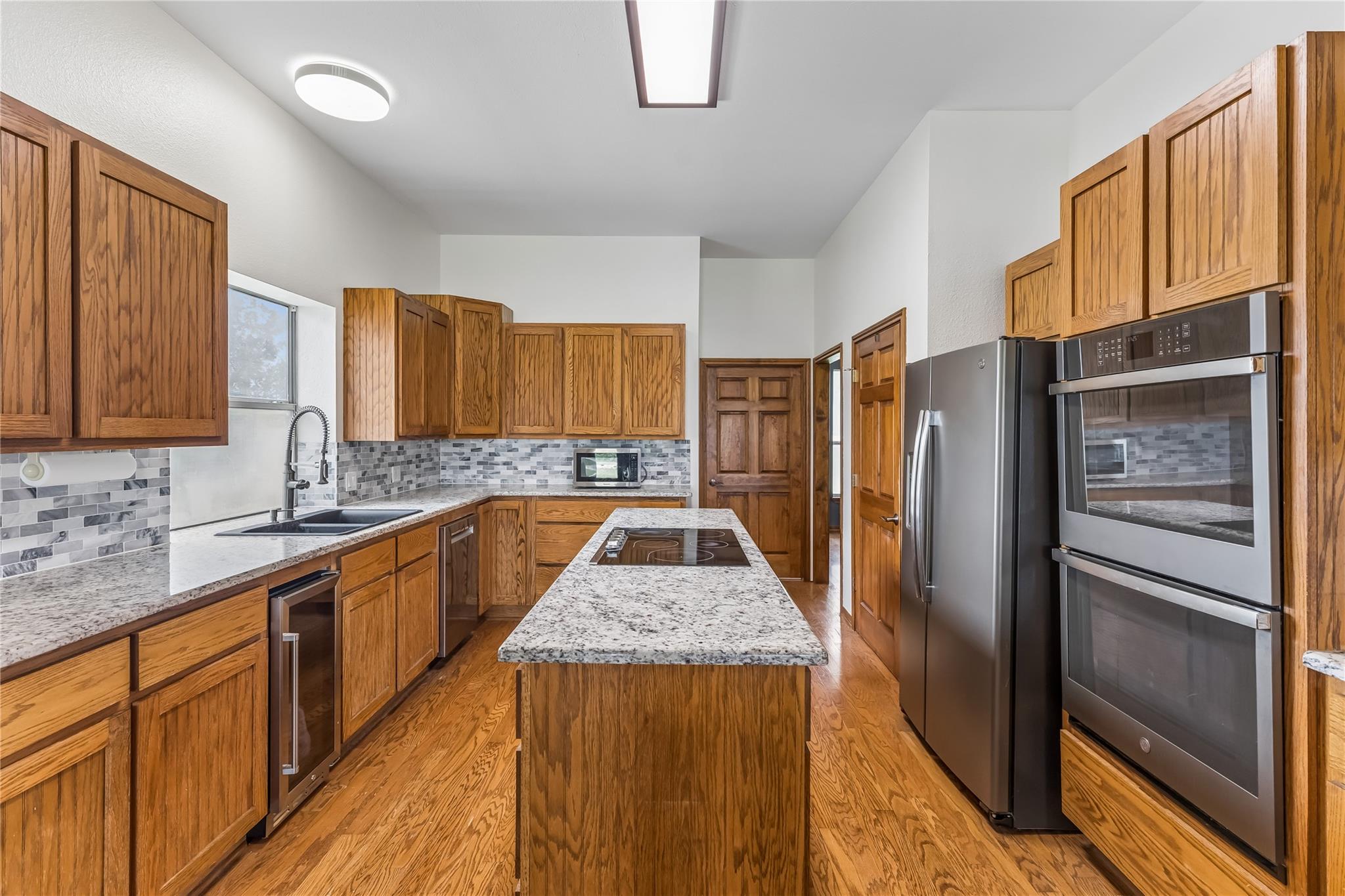 341 Windmill Hl, Salado, TX 76571