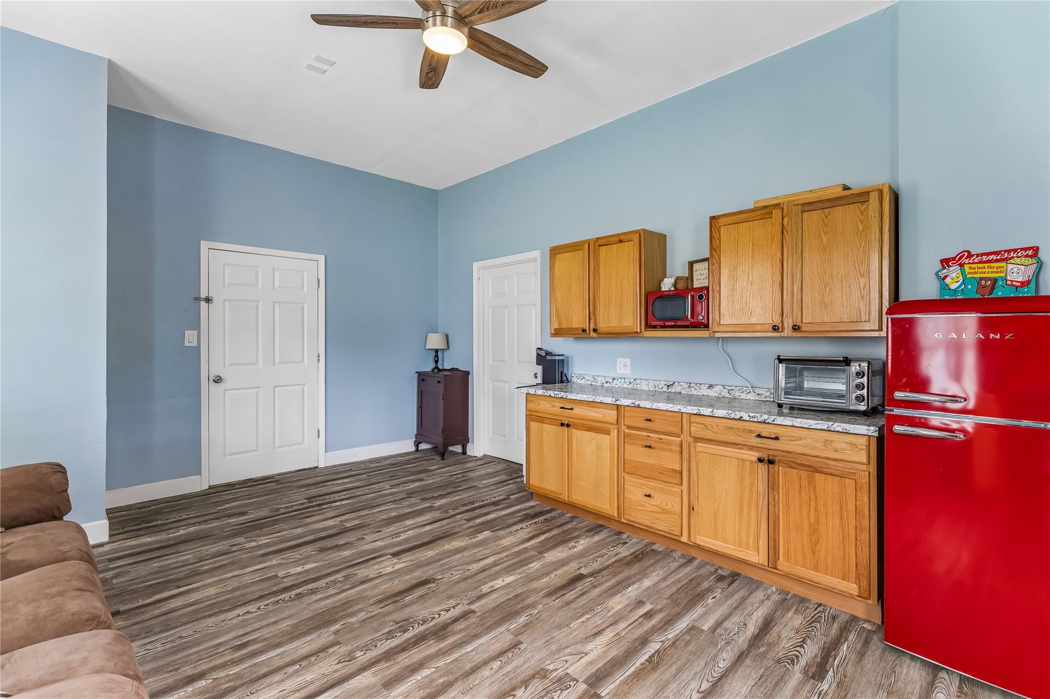 341 Windmill Hl, Salado, TX 76571