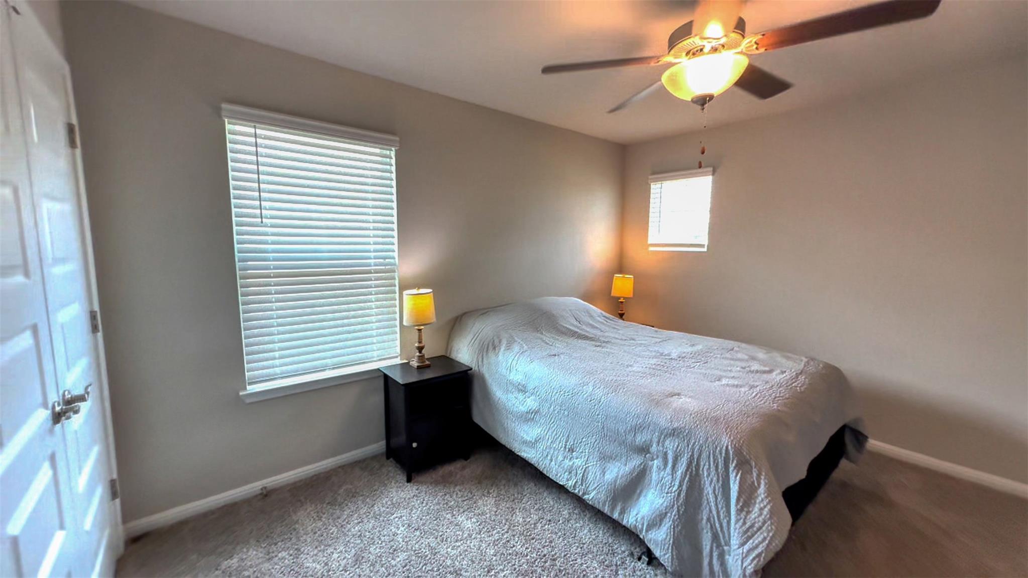 10310 Mager Ln, Hutto, TX 78634