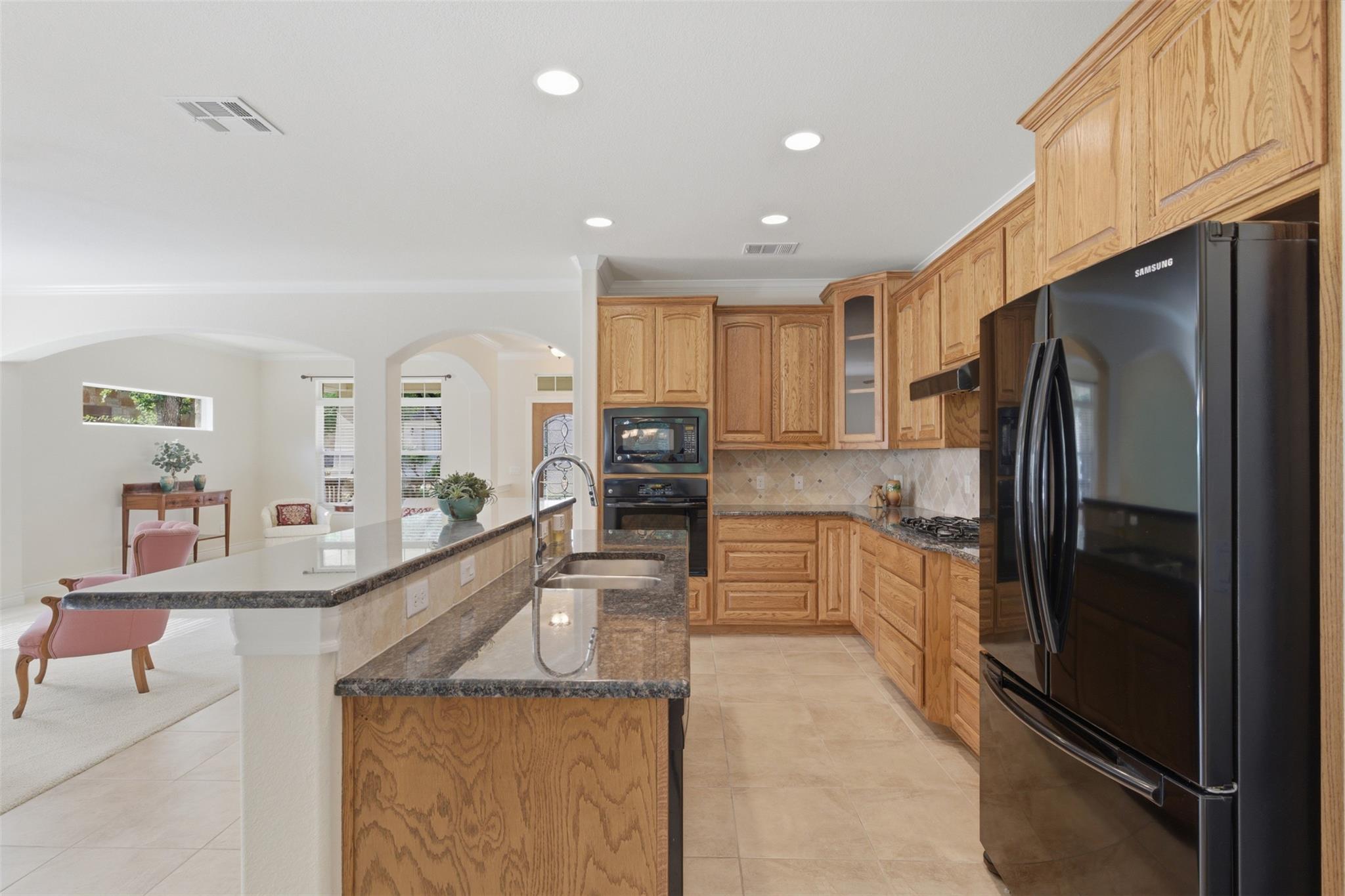 801 Caprock Canyon Trl, Georgetown, TX 78633
