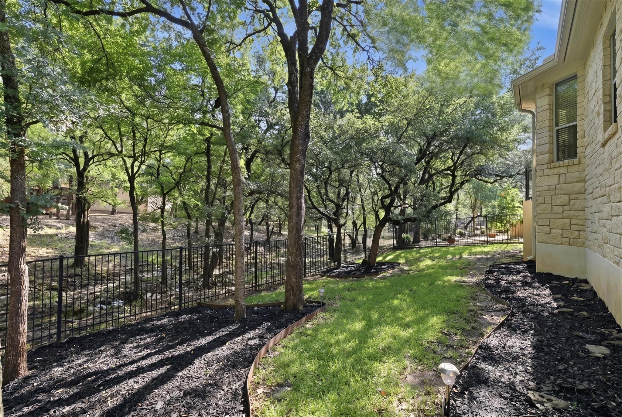 801 Caprock Canyon Trl, Georgetown, TX 78633