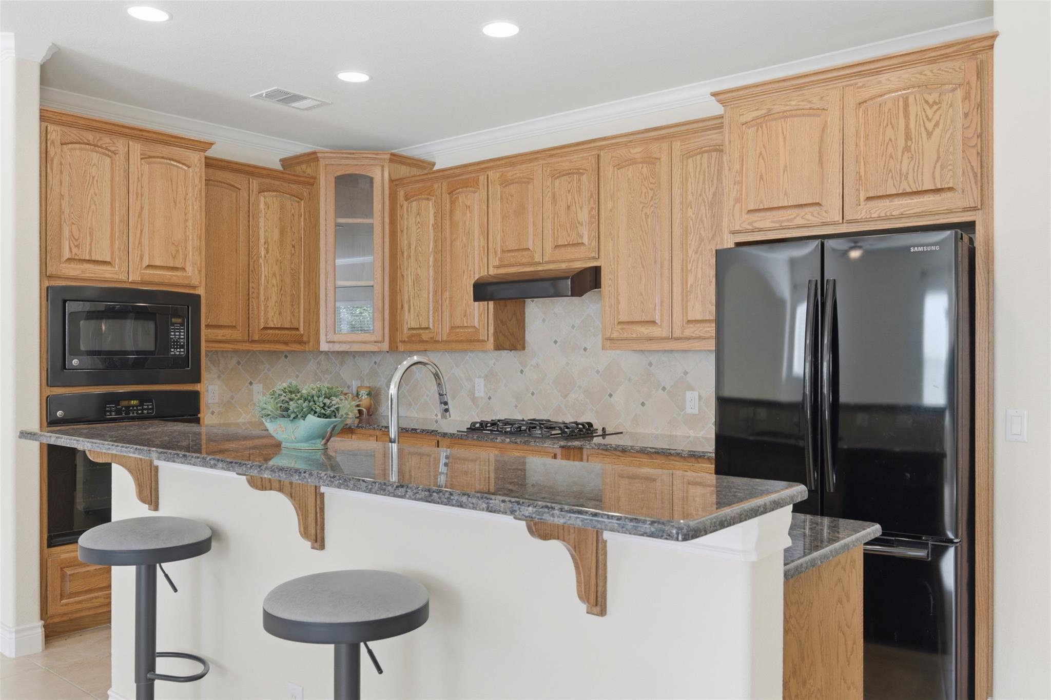 801 Caprock Canyon Trl, Georgetown, TX 78633
