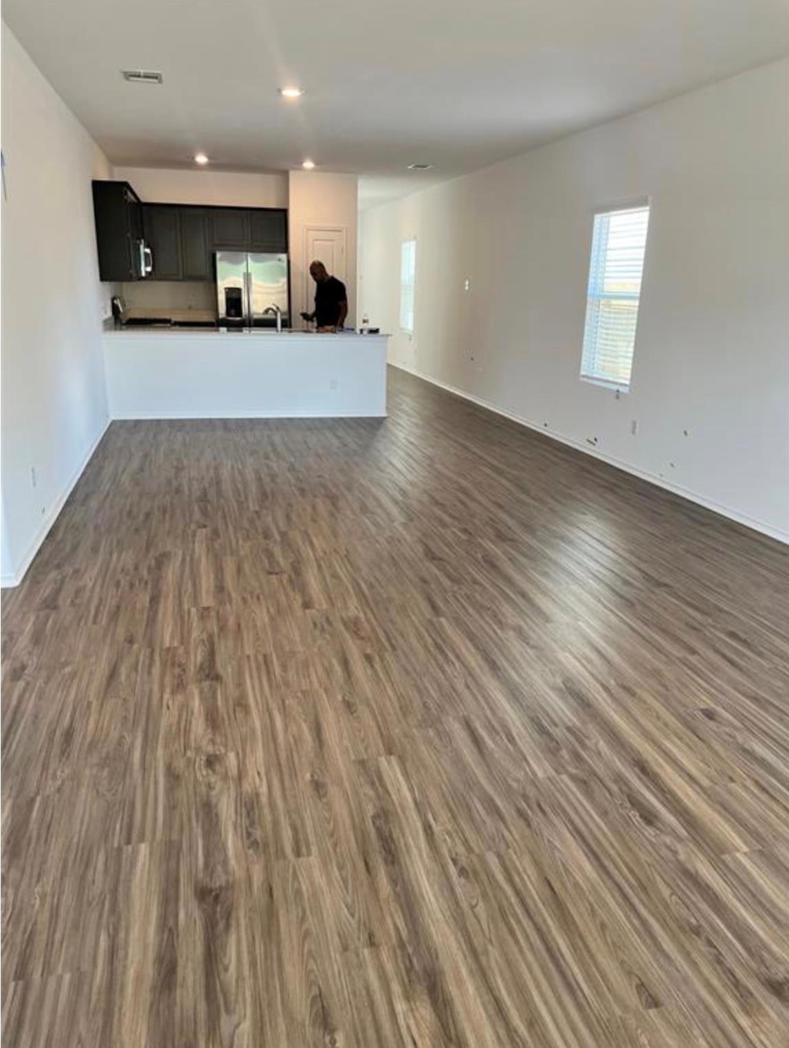 543 Gabbro Gdn, San Marcos, TX 78656