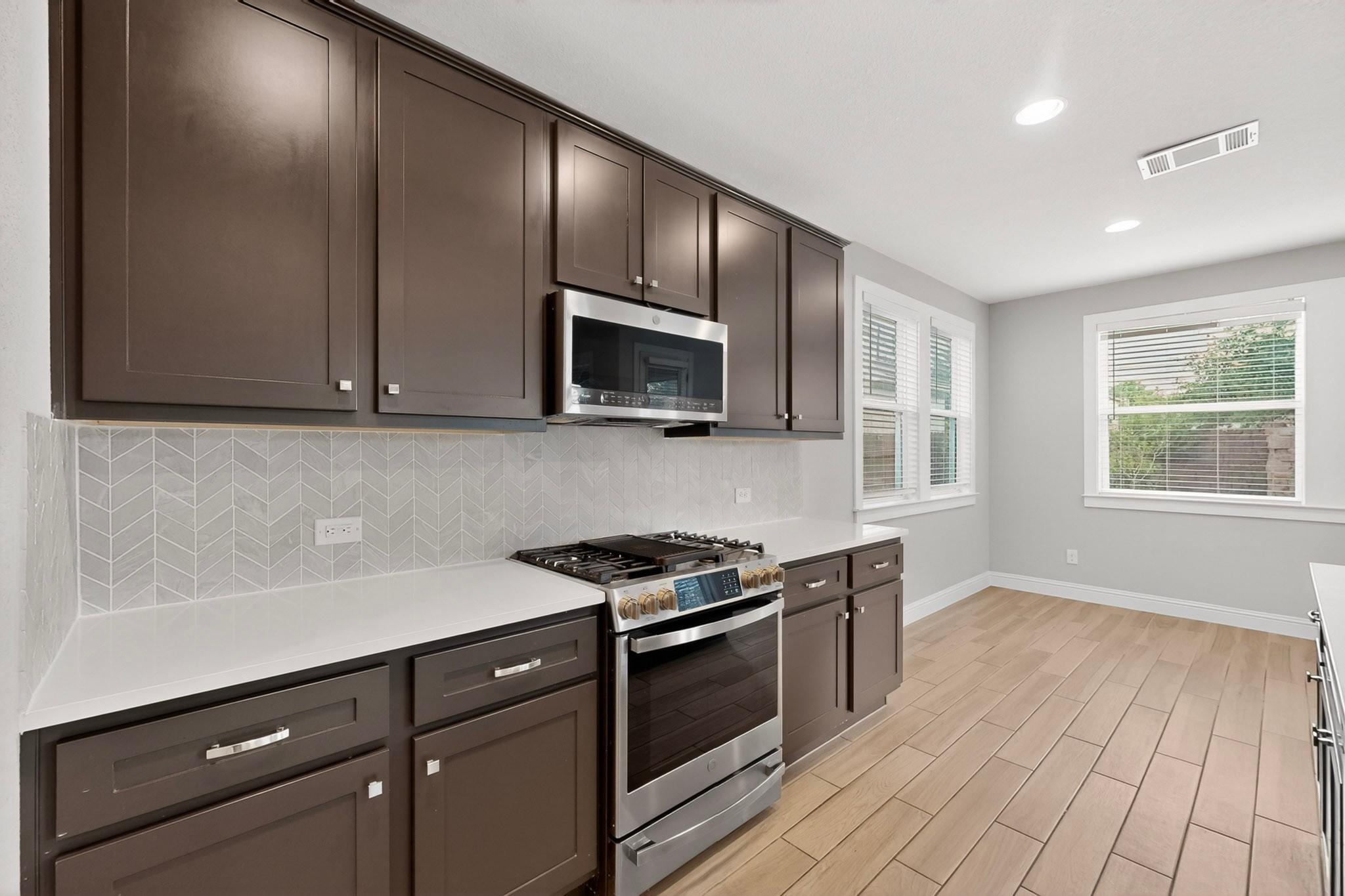 2605 Sam Bass Rd # 9, Round Rock, TX 78681