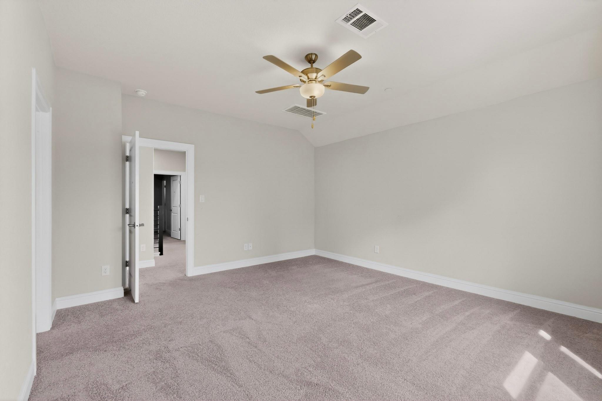 2605 Sam Bass Rd # 9, Round Rock, TX 78681