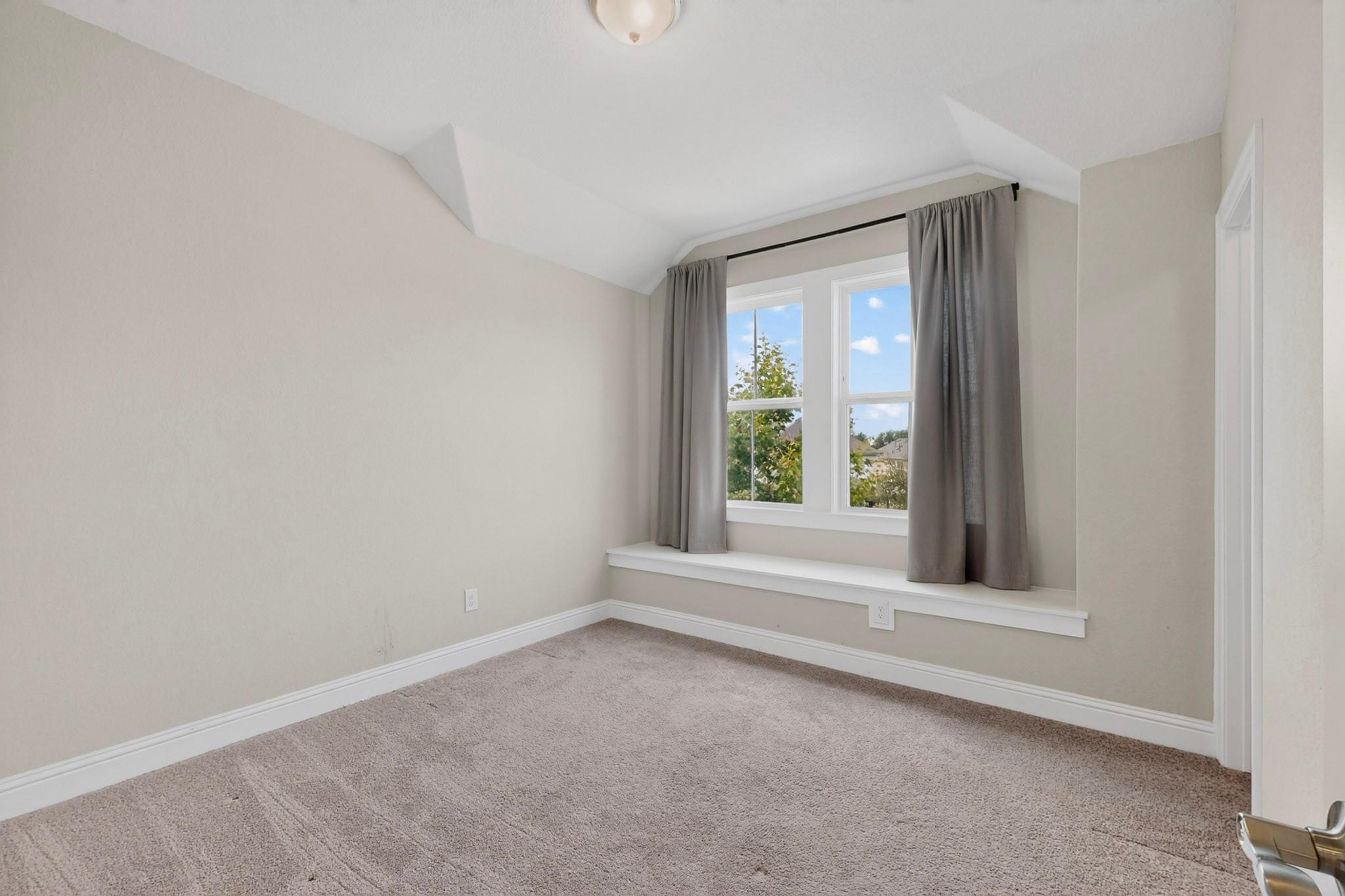 2605 Sam Bass Rd # 9, Round Rock, TX 78681