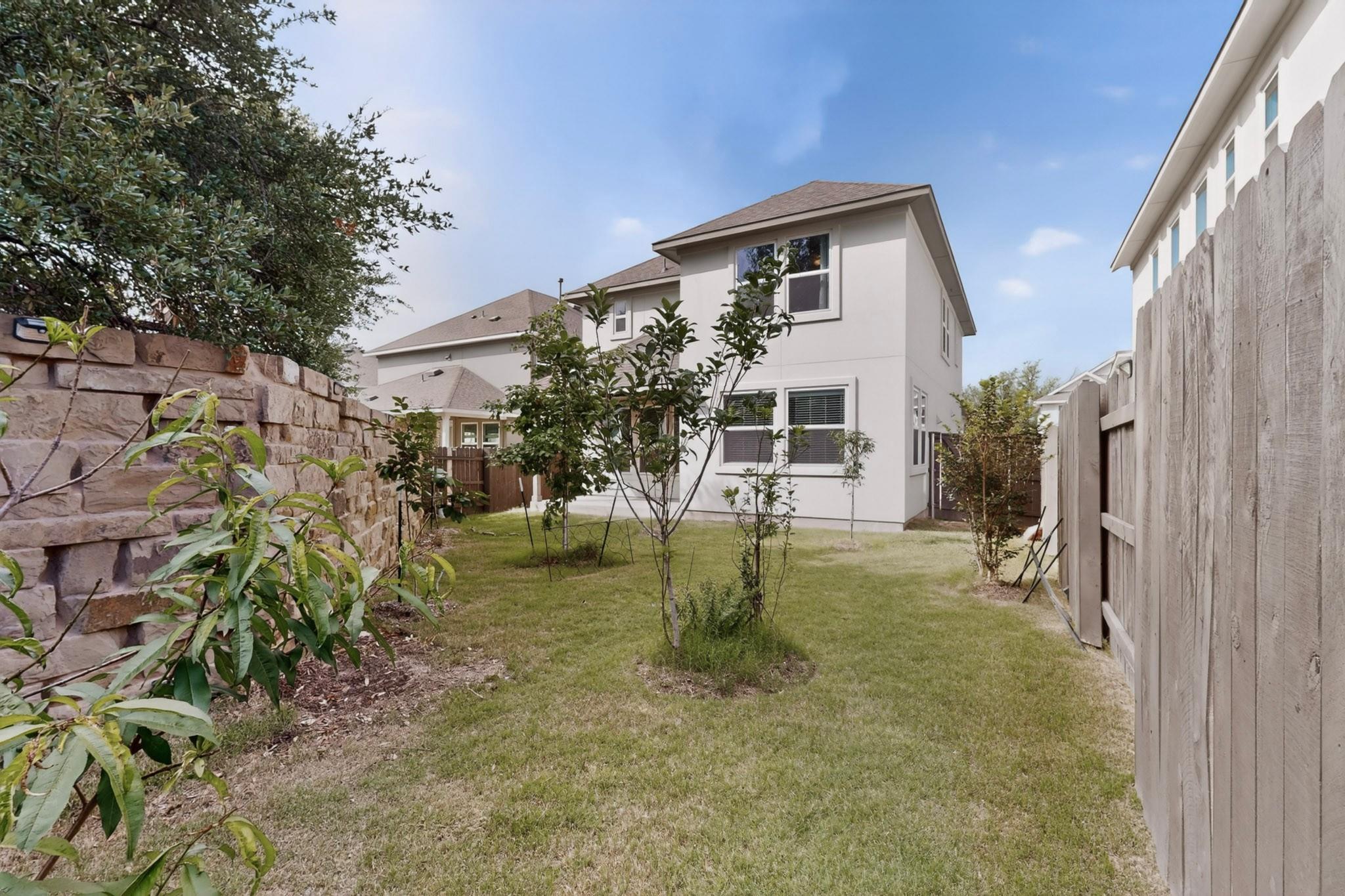 2605 Sam Bass Rd # 9, Round Rock, TX 78681