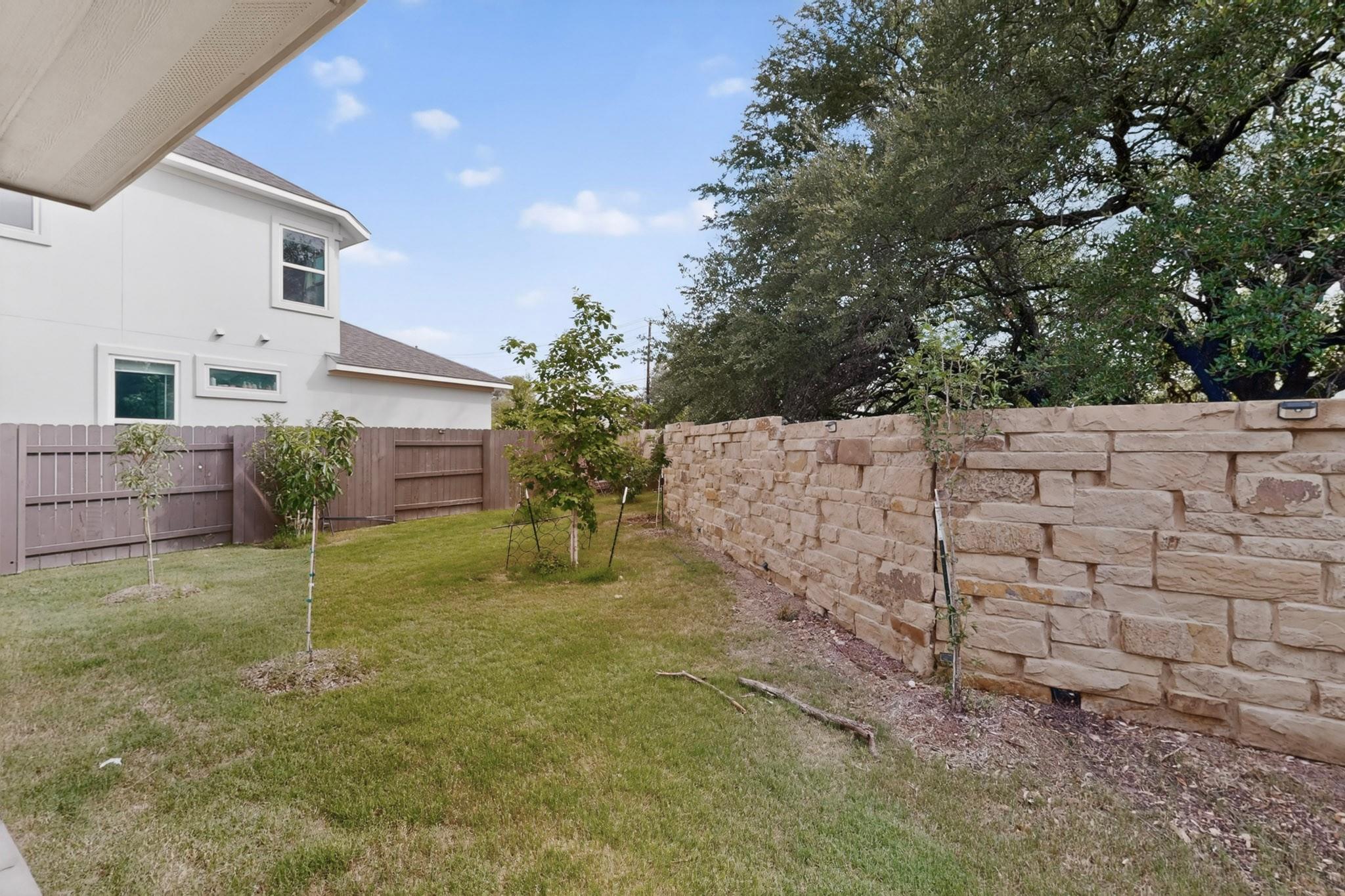 2605 Sam Bass Rd # 9, Round Rock, TX 78681