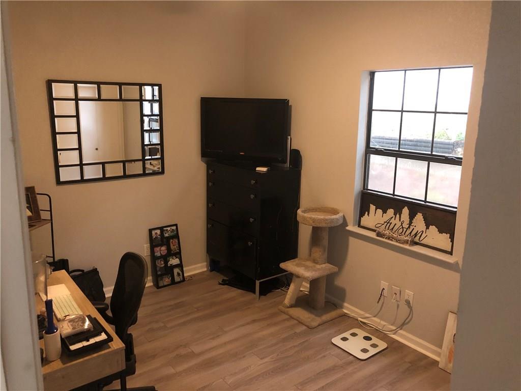 21825 Tallahassee Ave, Lago Vista, TX 78645