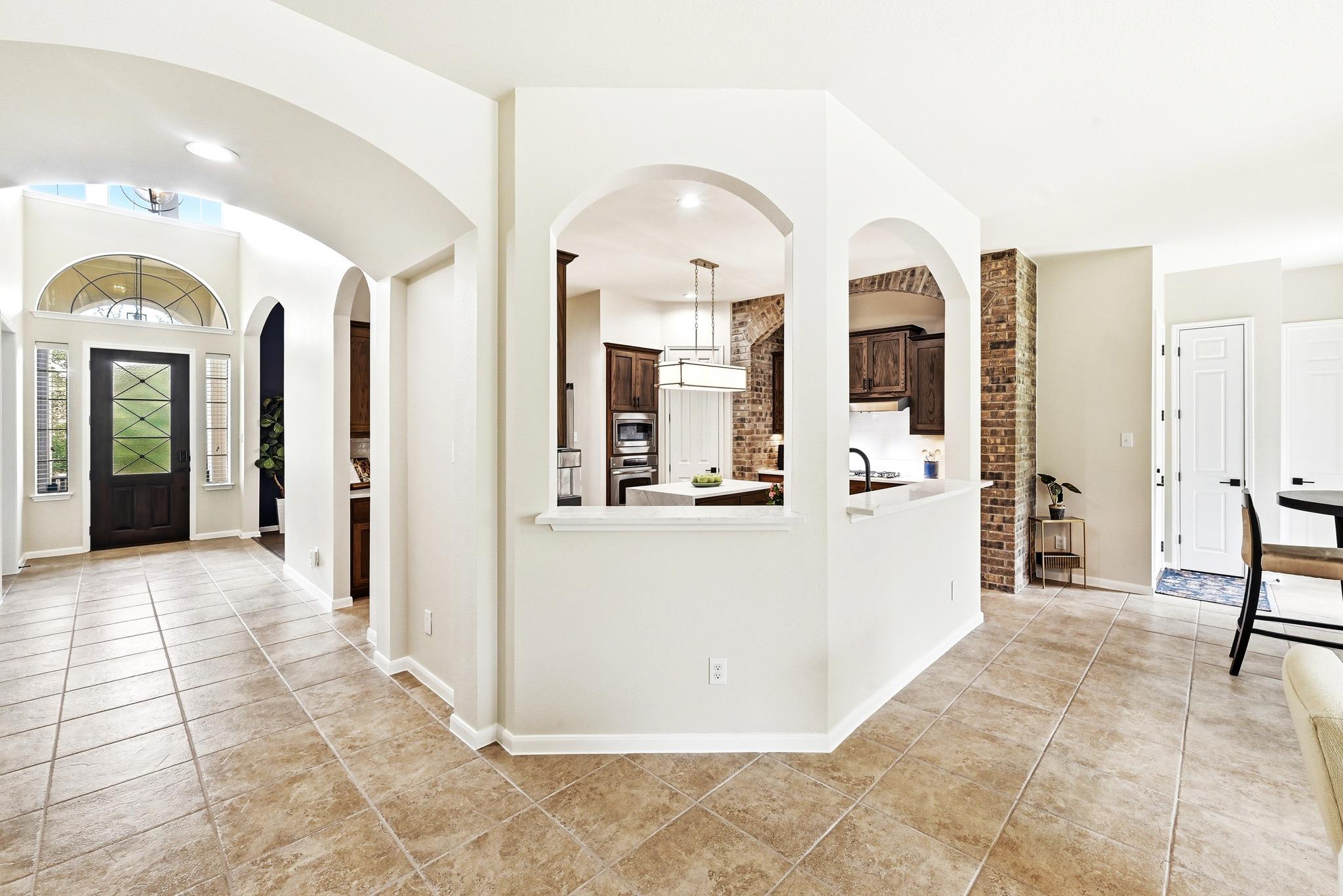 130 Granite Ln, Austin, TX 78737