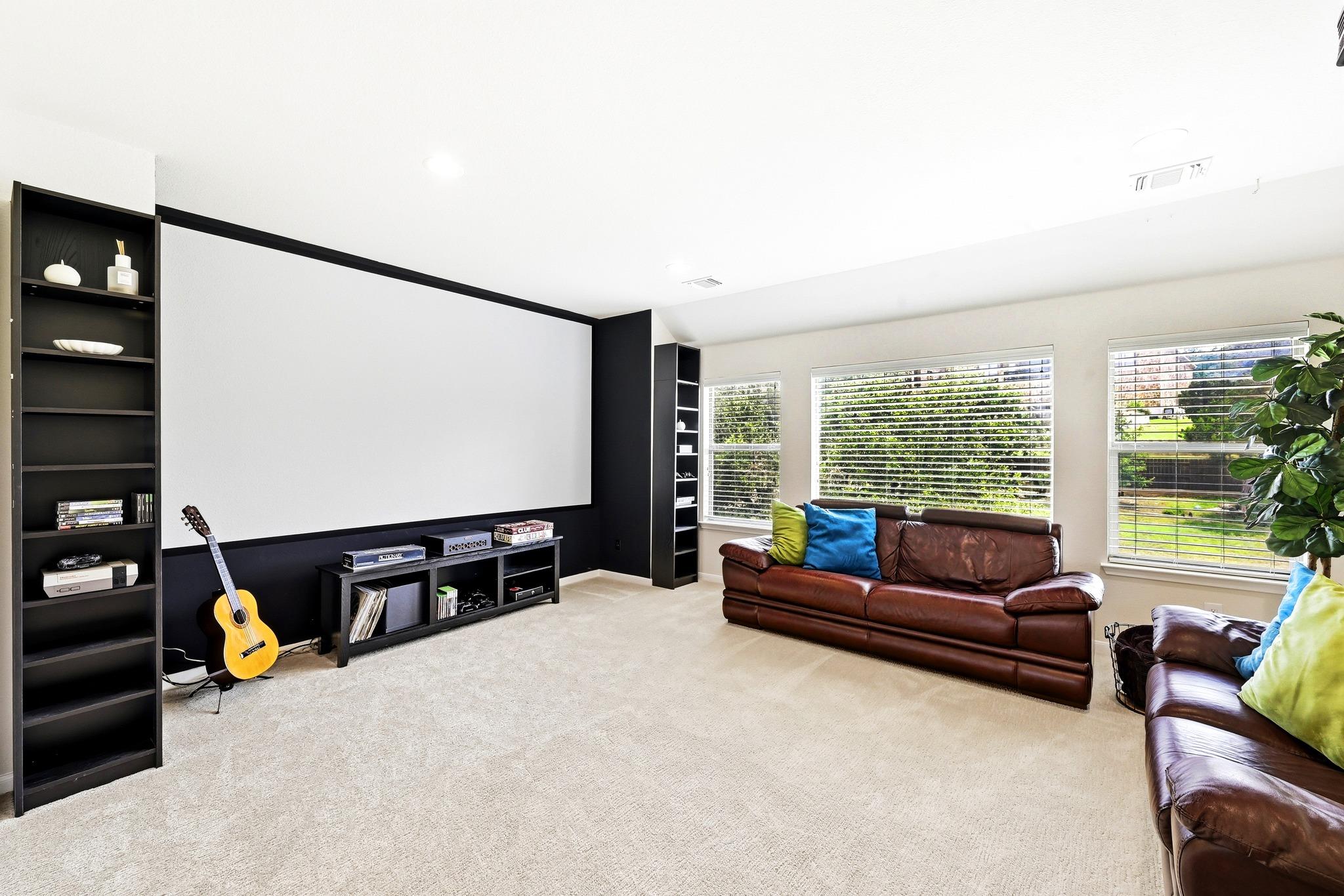 130 Granite Ln, Austin, TX 78737