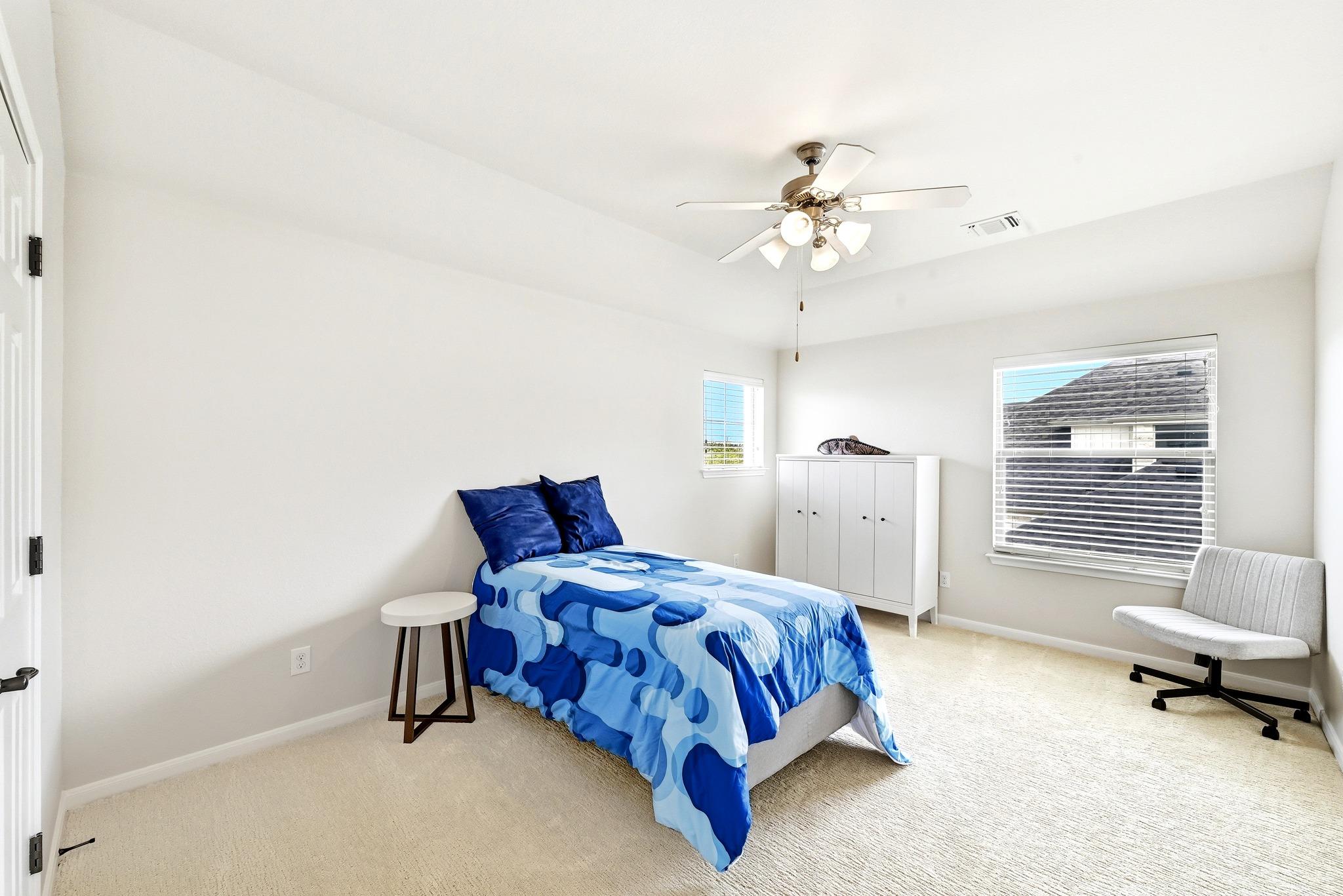 130 Granite Ln, Austin, TX 78737