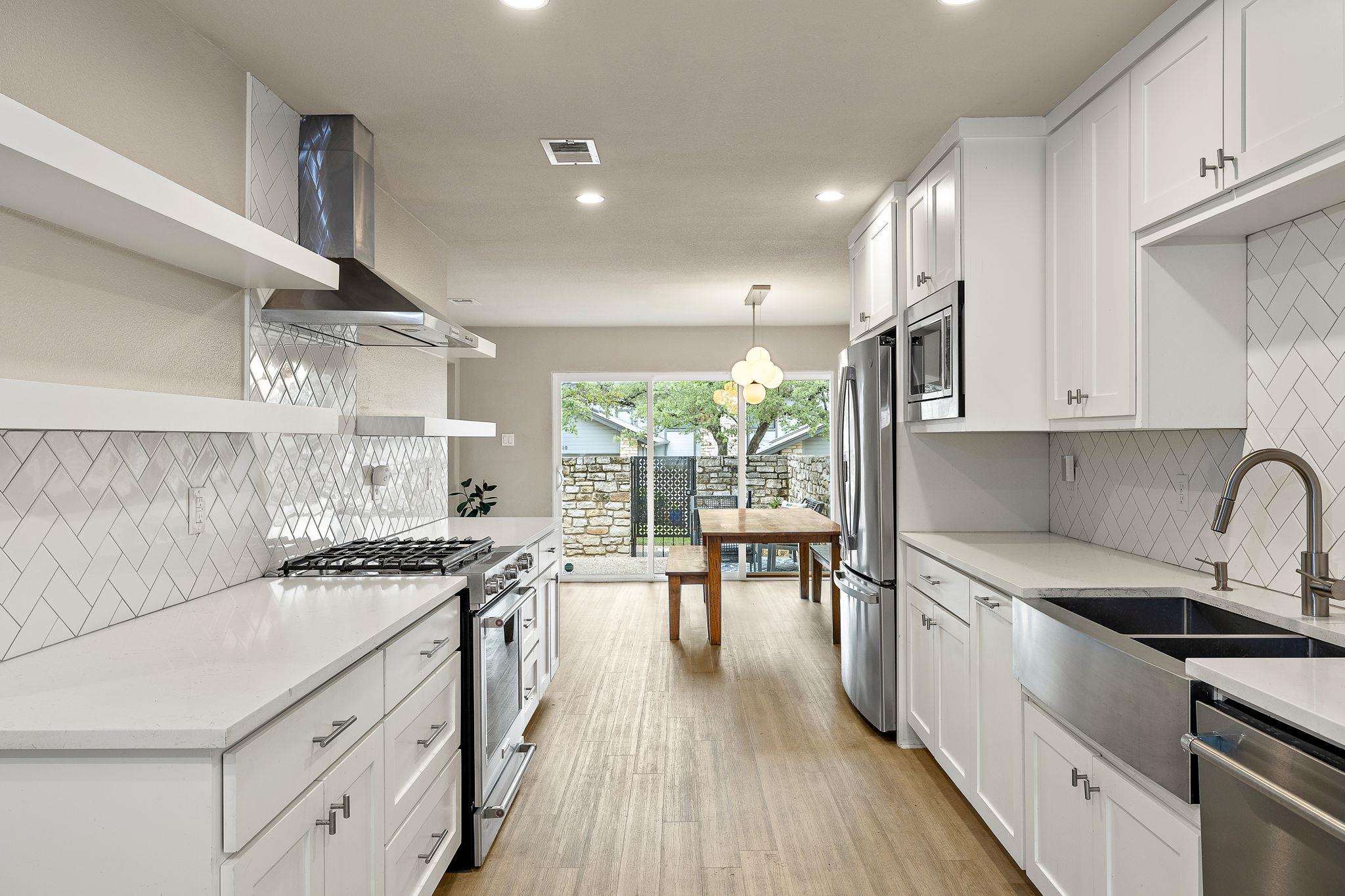8910 Mount Bartlett Dr, Austin, TX 78759
