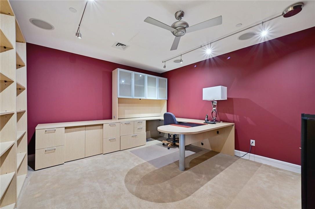 901 W 9th St # 406, Austin, TX 78703