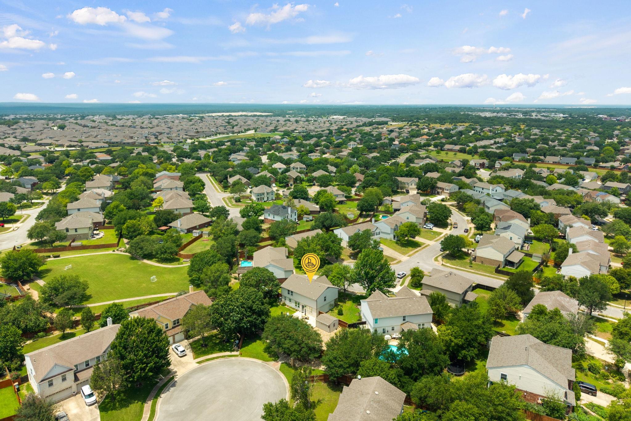 100 Tulip Cv, Kyle, TX 78640