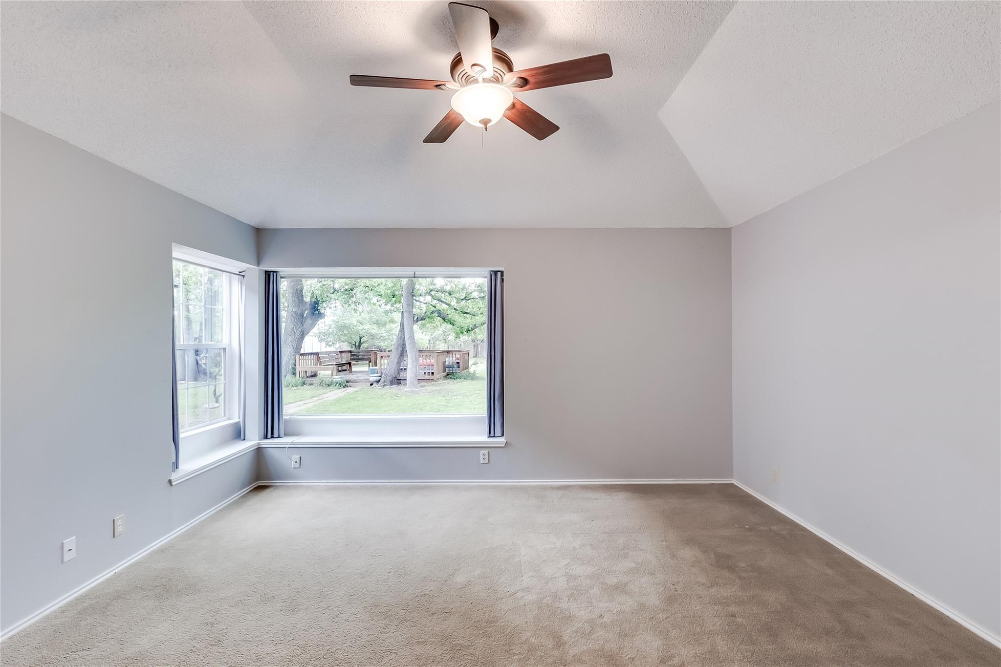 2106 Heather Dr, Cedar Park, TX 78613