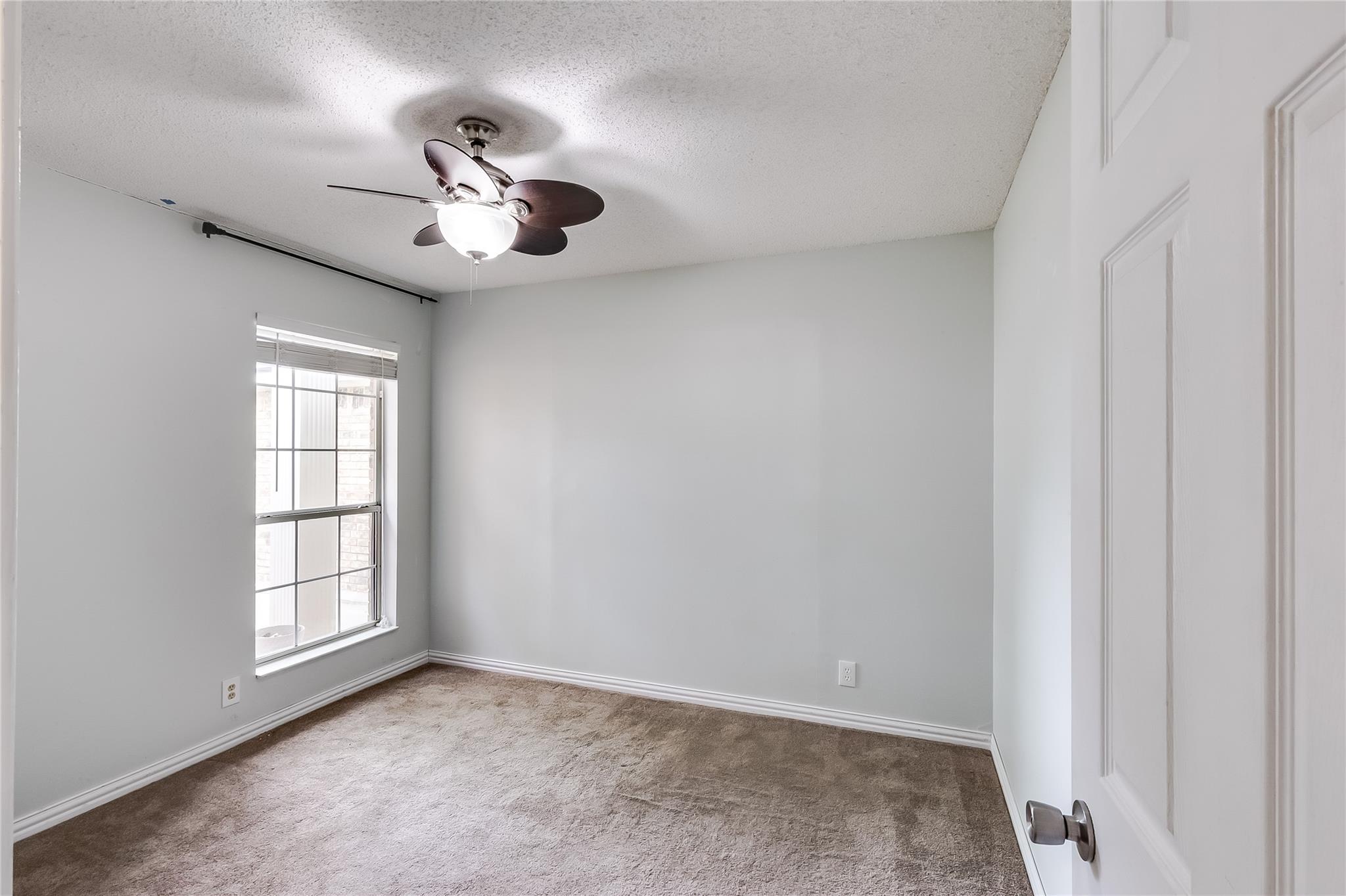 2106 Heather Dr, Cedar Park, TX 78613