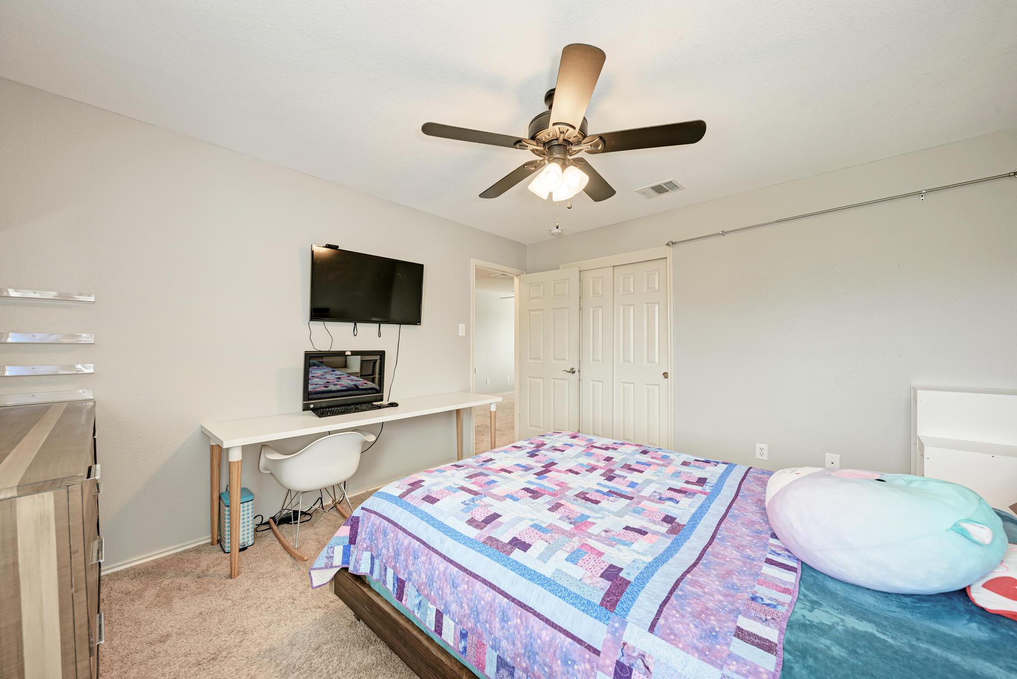 913 Whitley Dr, Leander, TX 78641