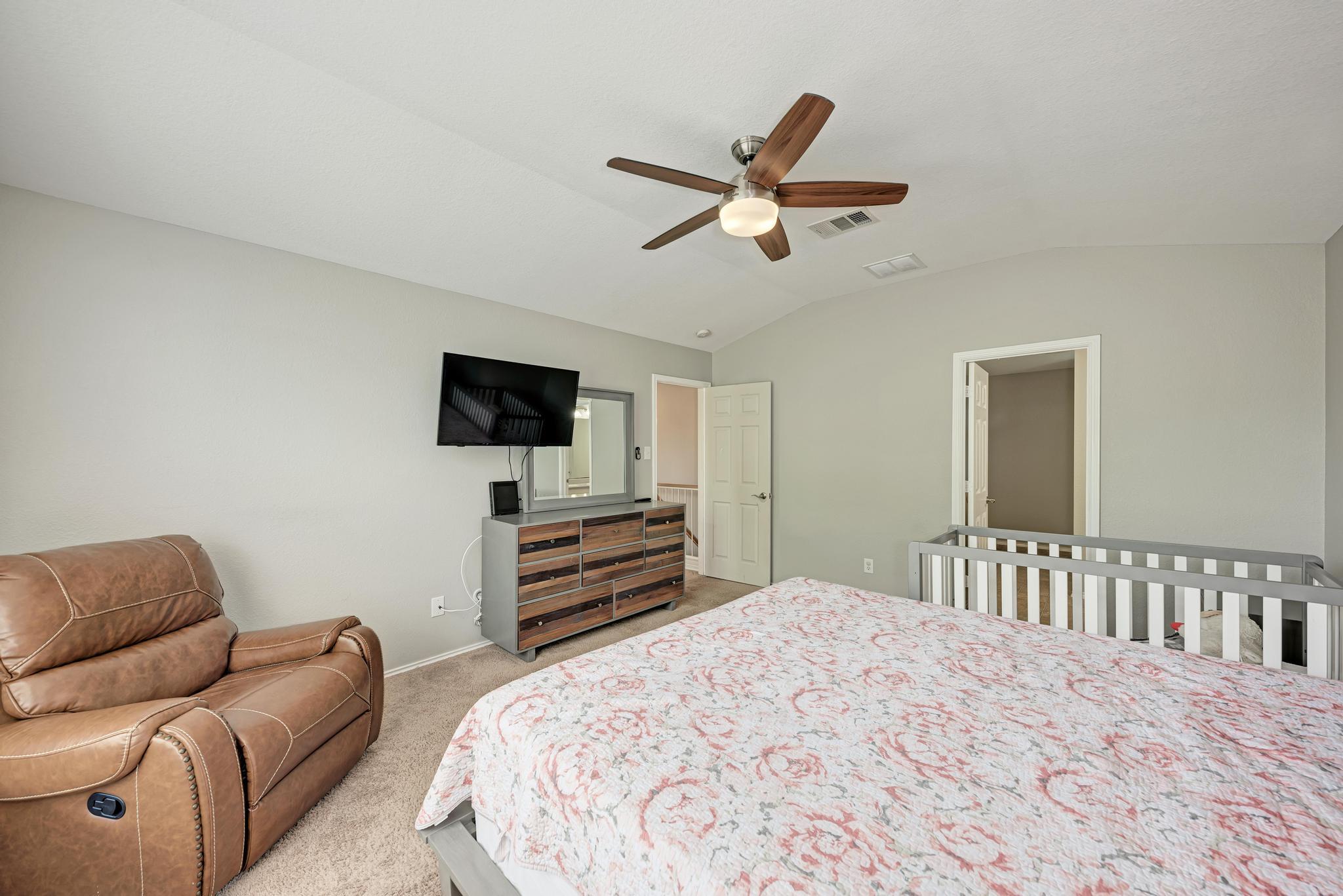 913 Whitley Dr, Leander, TX 78641