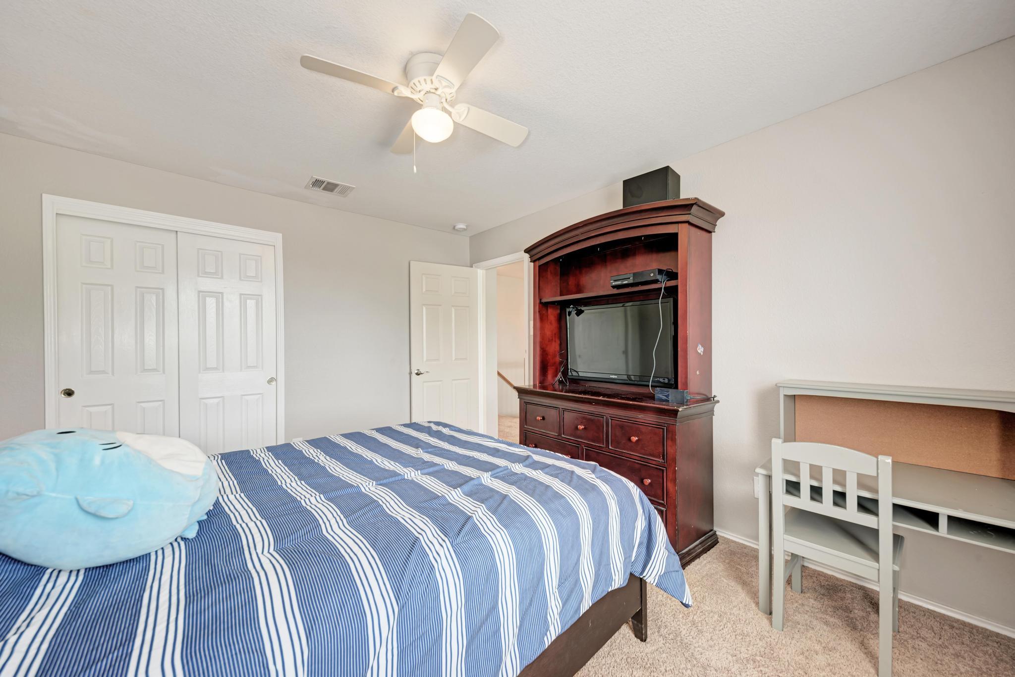 913 Whitley Dr, Leander, TX 78641