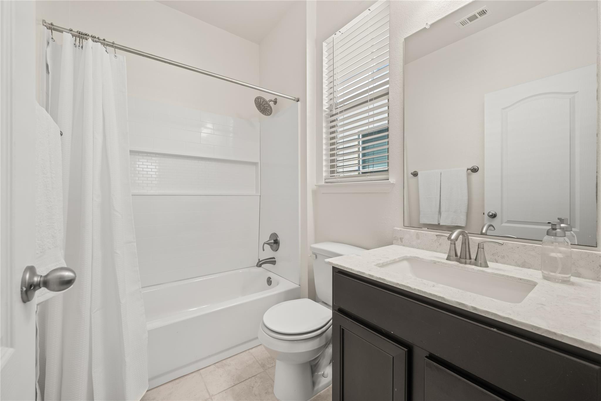 417 Los Cobos Ln, Georgetown, TX 78626