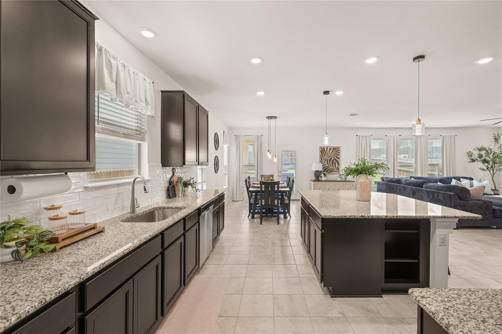 417 Los Cobos Ln, Georgetown, TX 78626